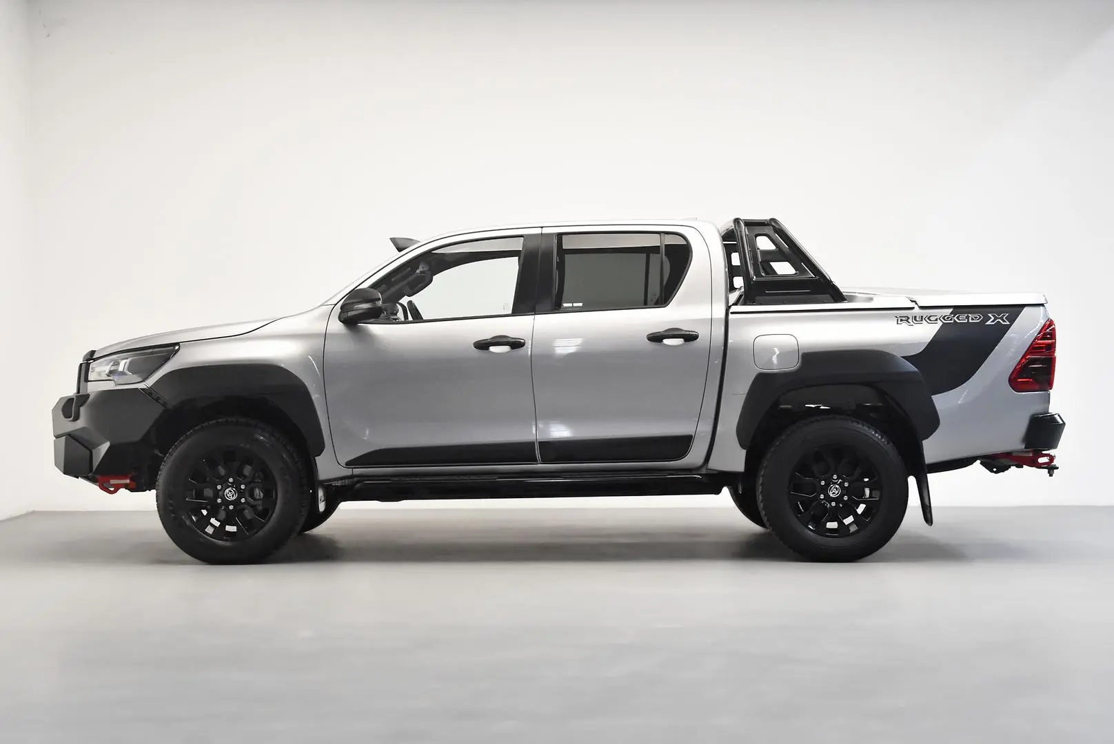 2022 Toyota Hilux Gallery Image 4
