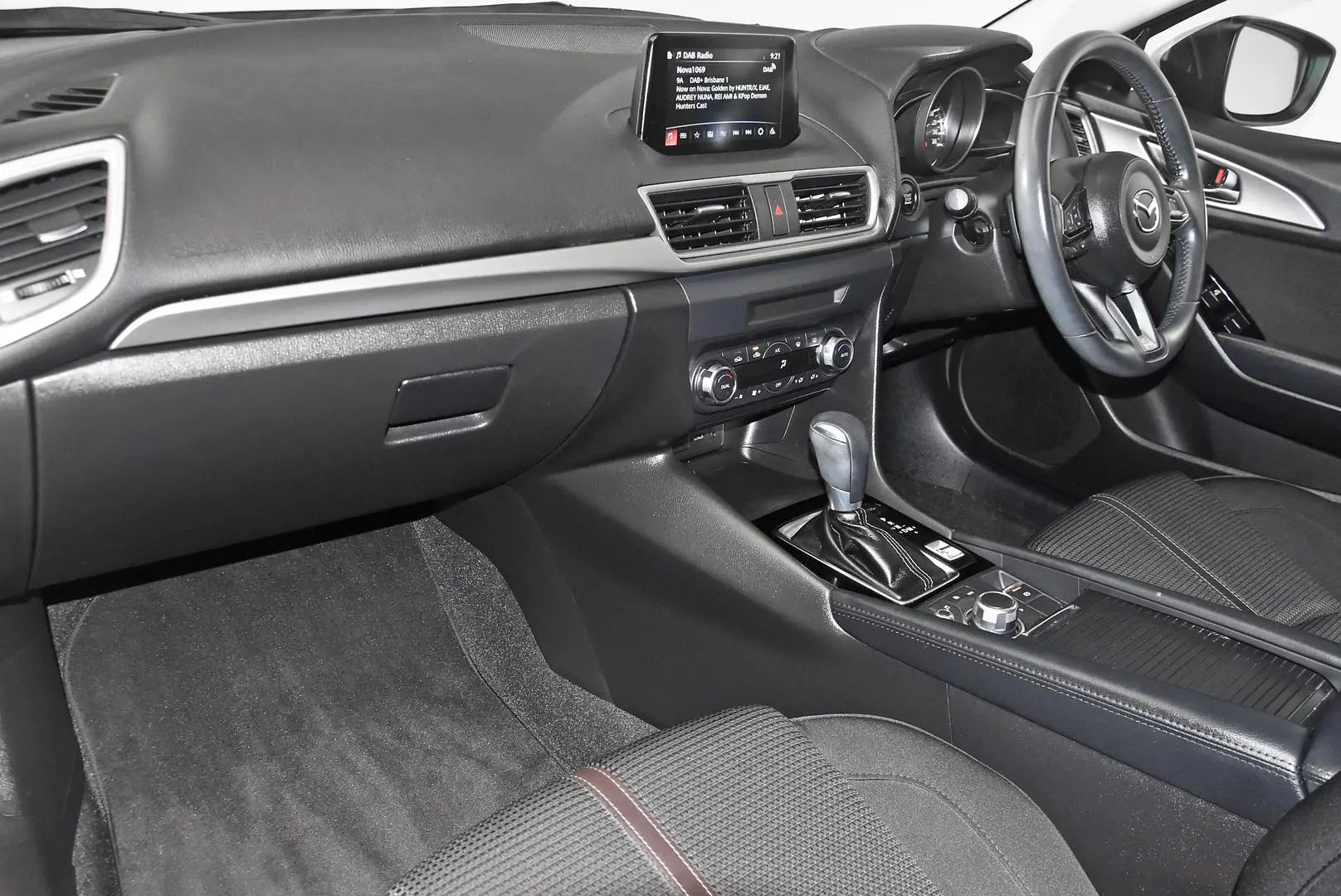 2018 Mazda 3 Gallery Image 16