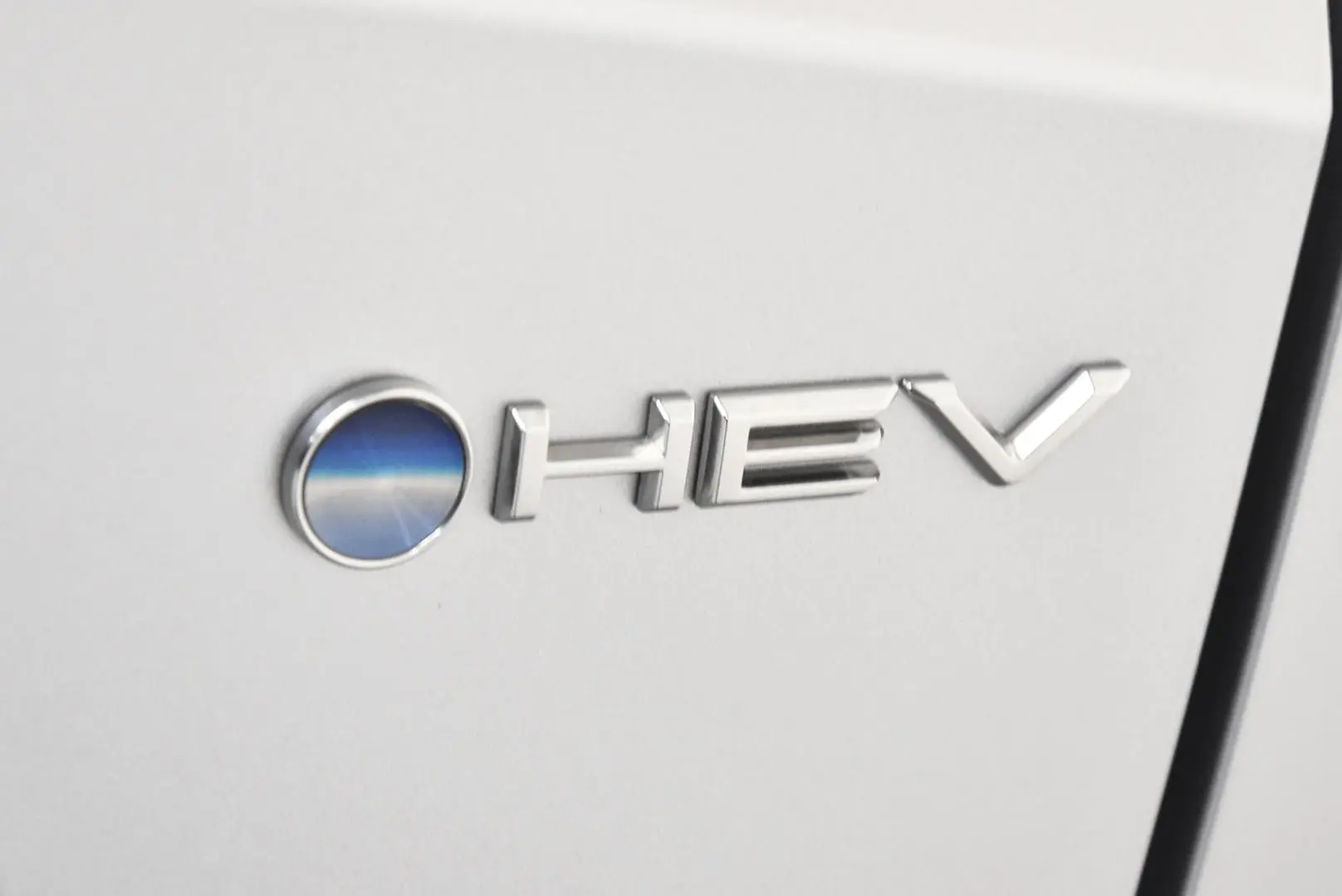 2024 Toyota C-HR Gallery Image 8