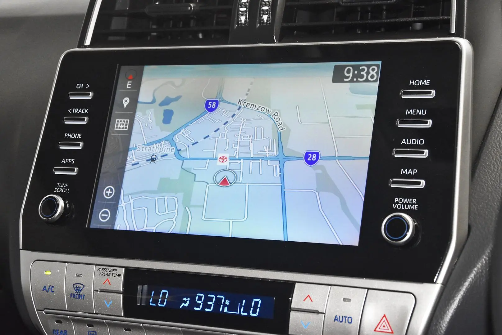 2021 Toyota Landcruiser Prado Gallery Image 10