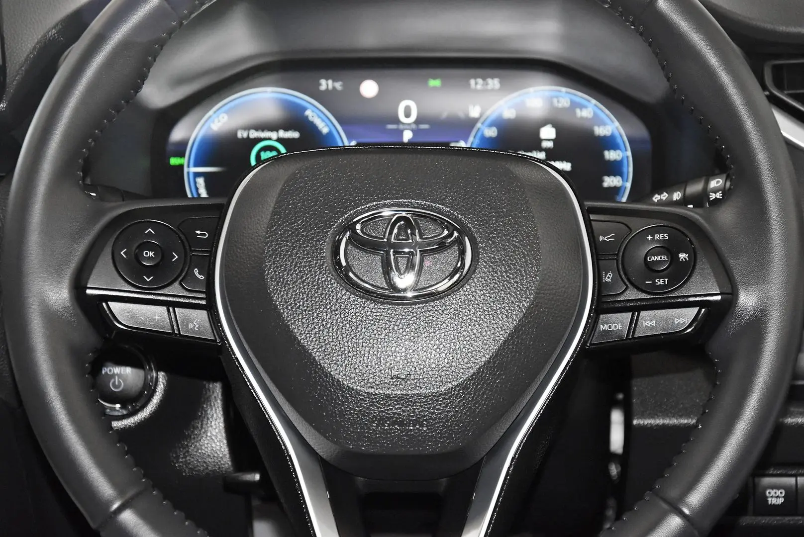 2024 Toyota RAV4 Gallery Image 16