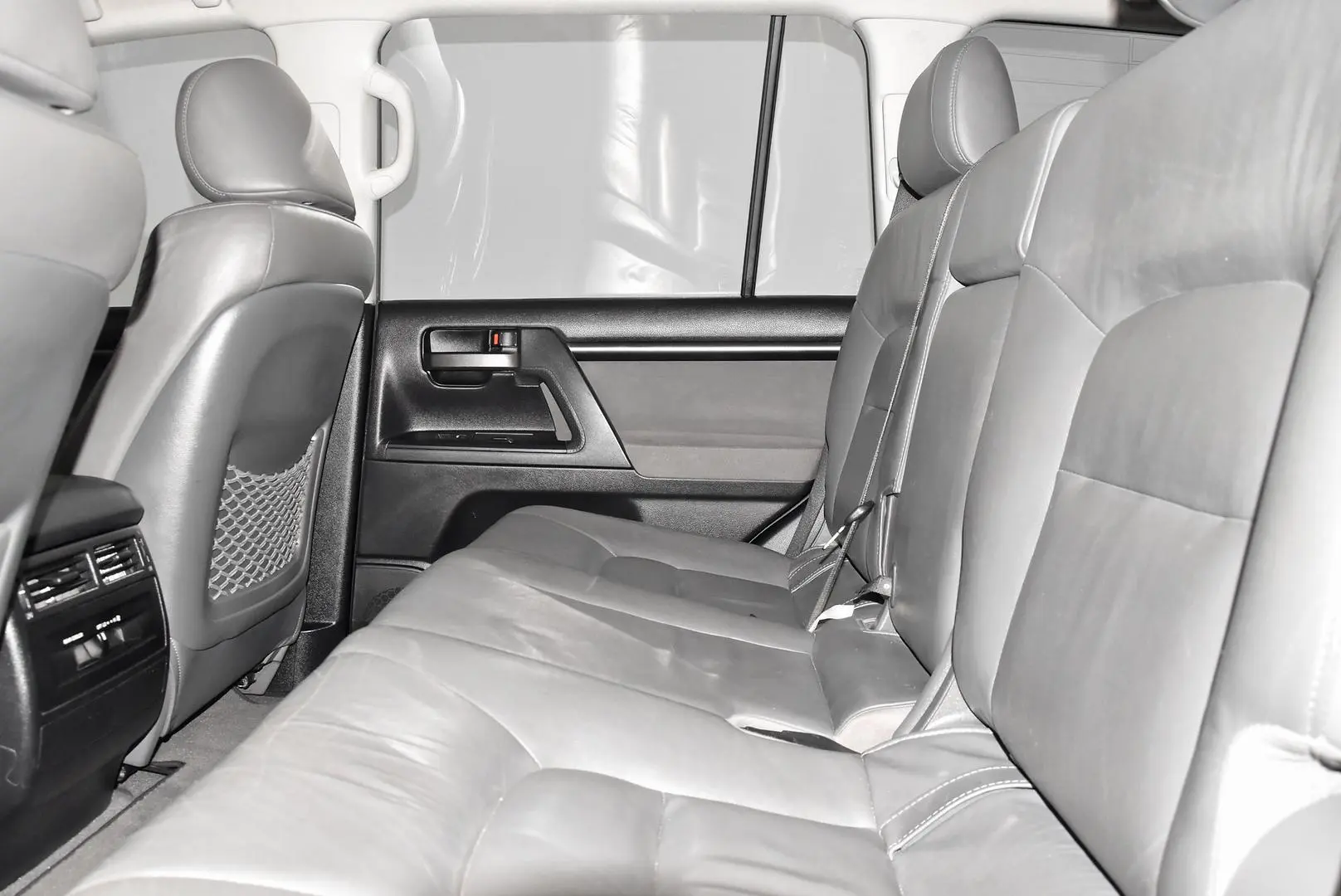 2010 Toyota Landcruiser Gallery Image 15