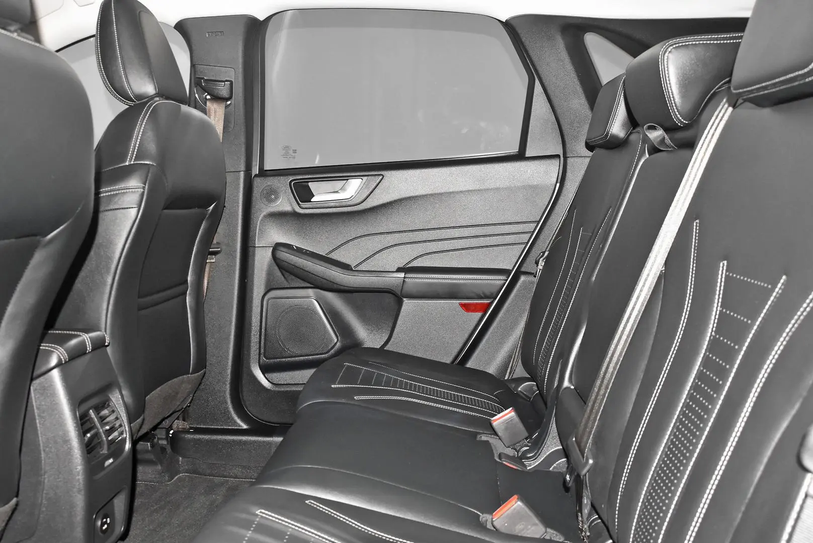 2022 Ford Escape Gallery Image 17