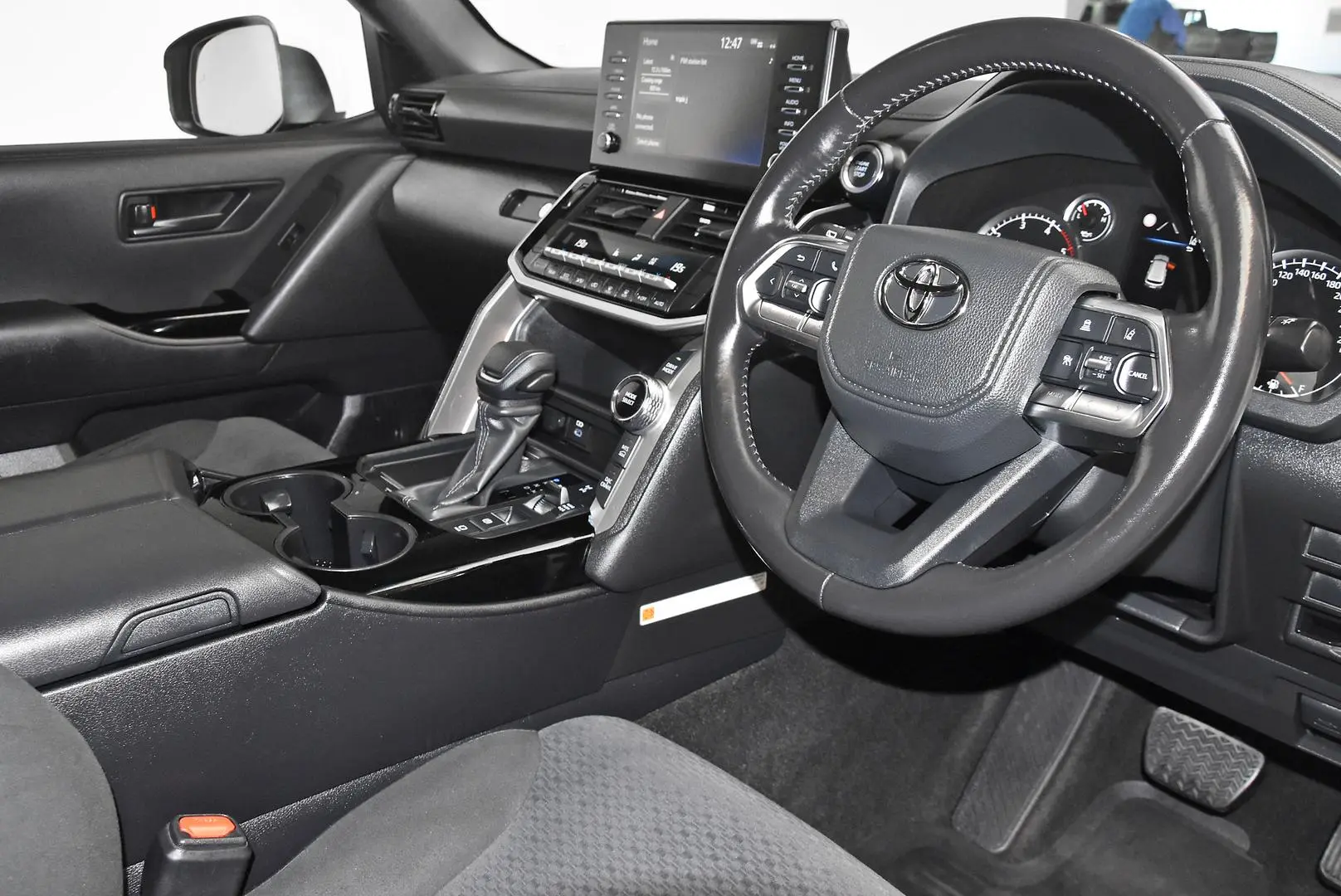 2023 Toyota Landcruiser Gallery Image 7