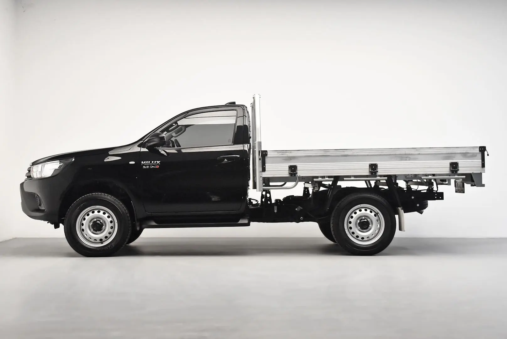 2024 Toyota Hilux Gallery Image 4