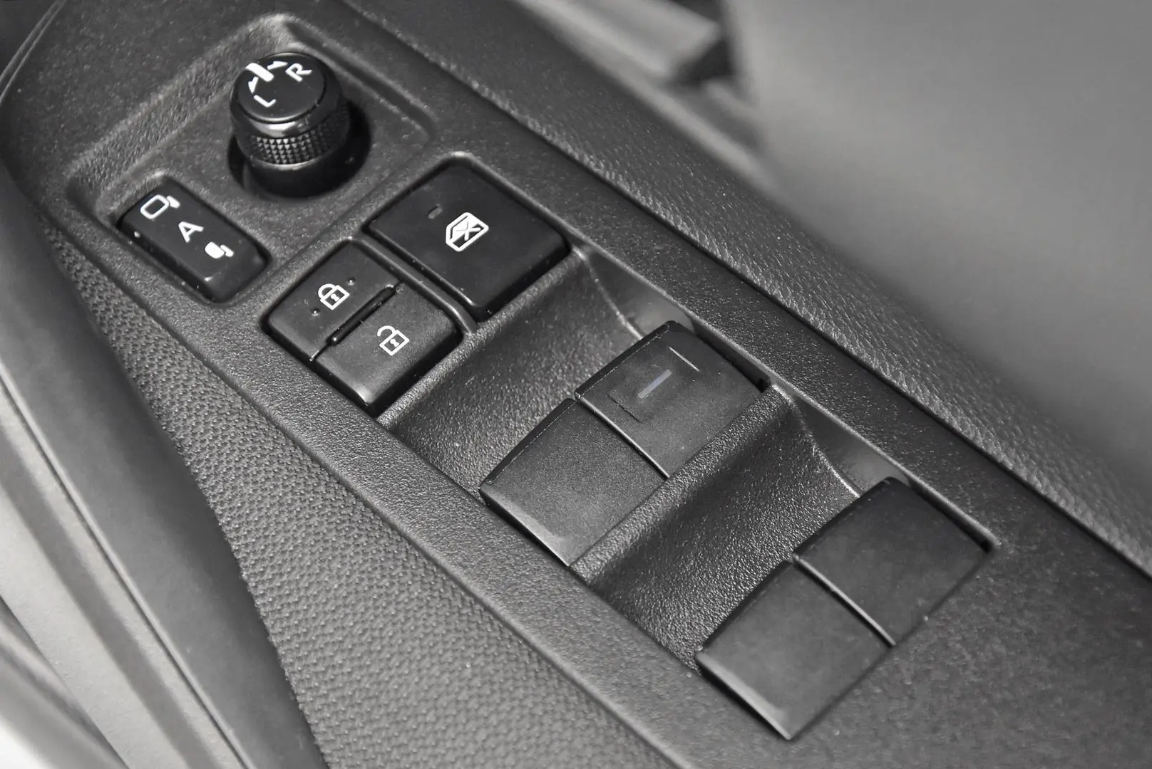 2024 Toyota Corolla Gallery Image 10