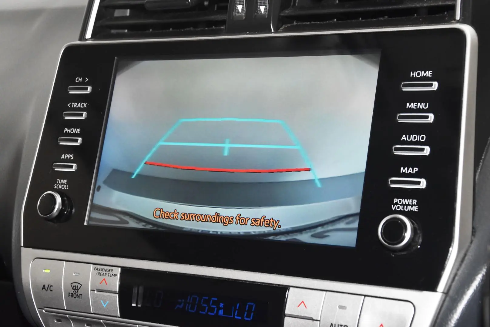 2020 Toyota Landcruiser Prado Gallery Image 11