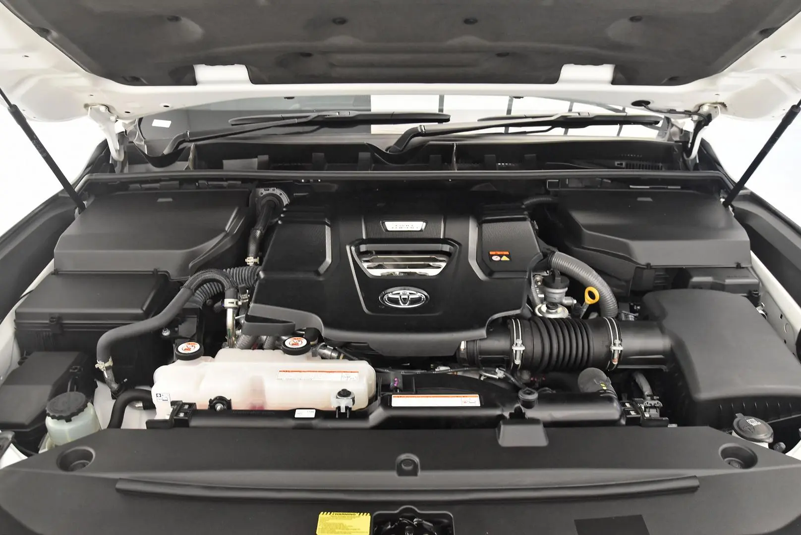 2024 Toyota Landcruiser Gallery Image 20