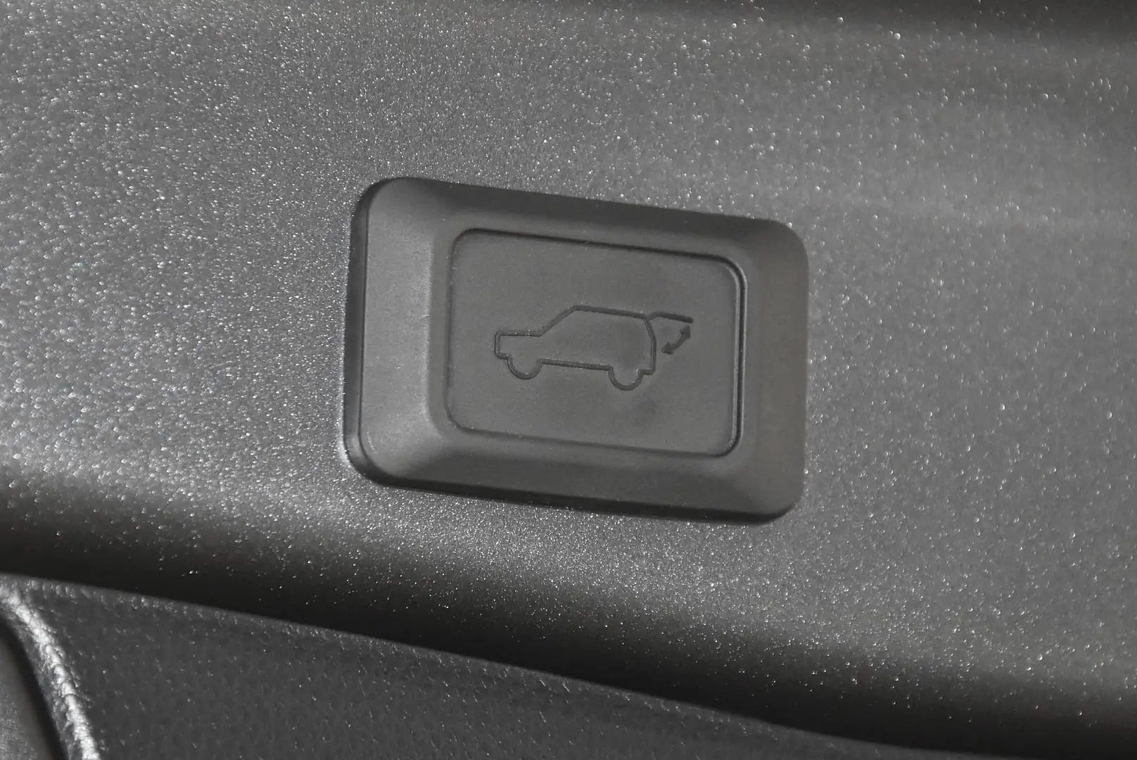 2023 Toyota RAV4 Gallery Image 23