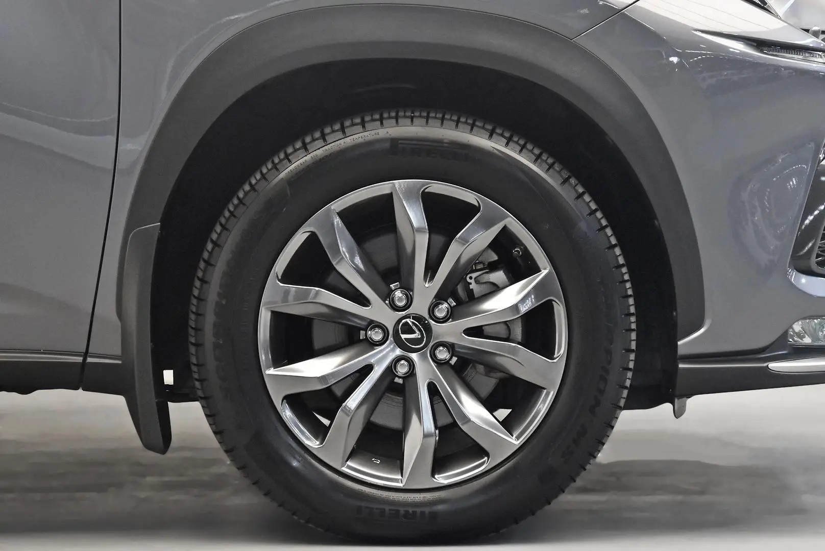 2019 Lexus NX Gallery Image 24