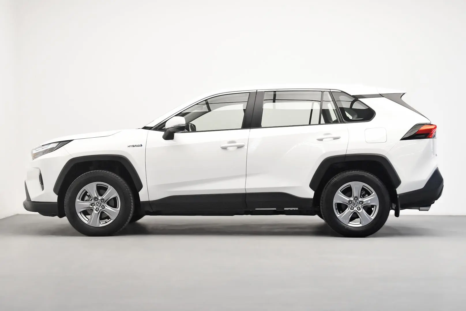 2024 Toyota RAV4 Gallery Image 4