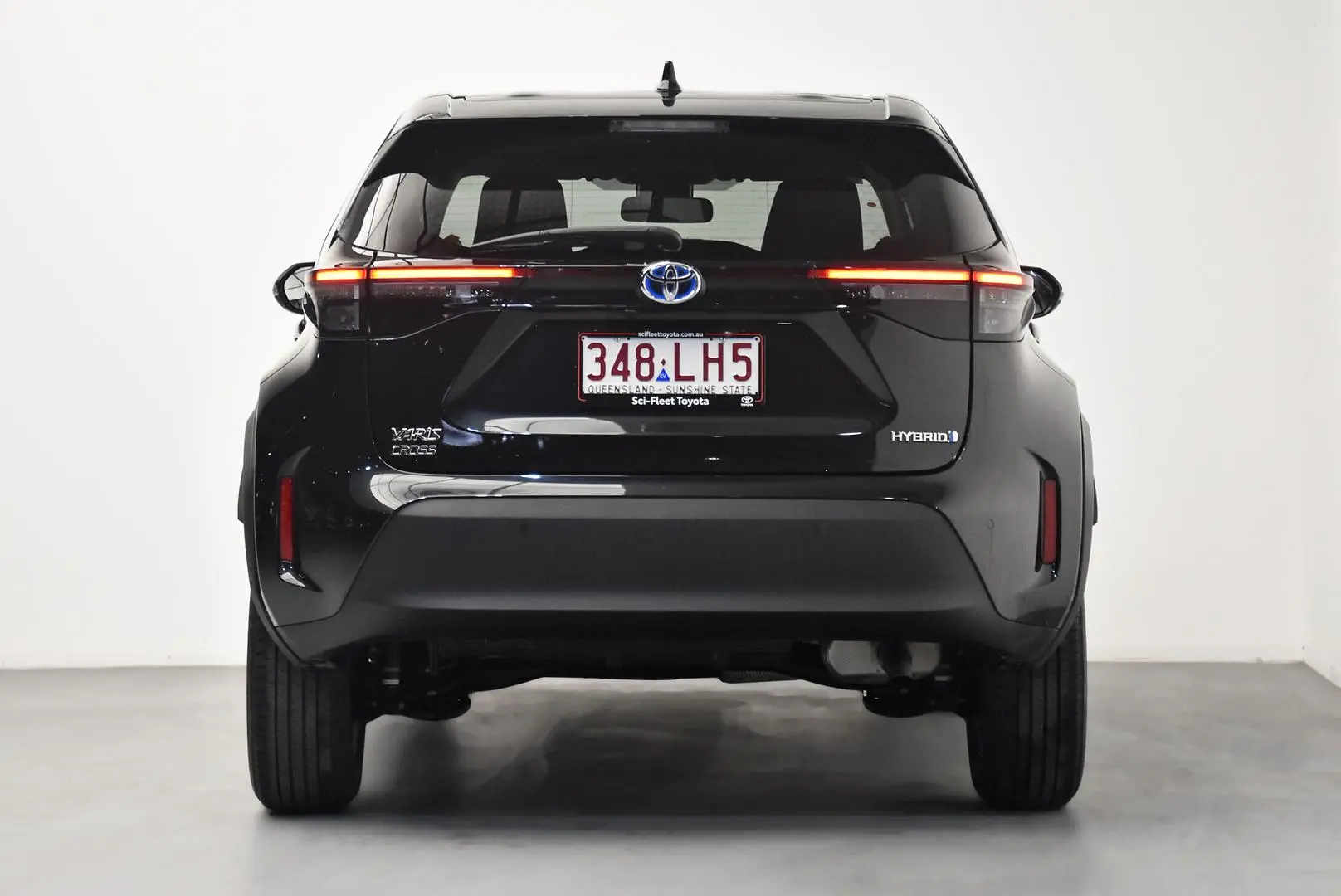 2022 Toyota Yaris Cross Gallery Image 6