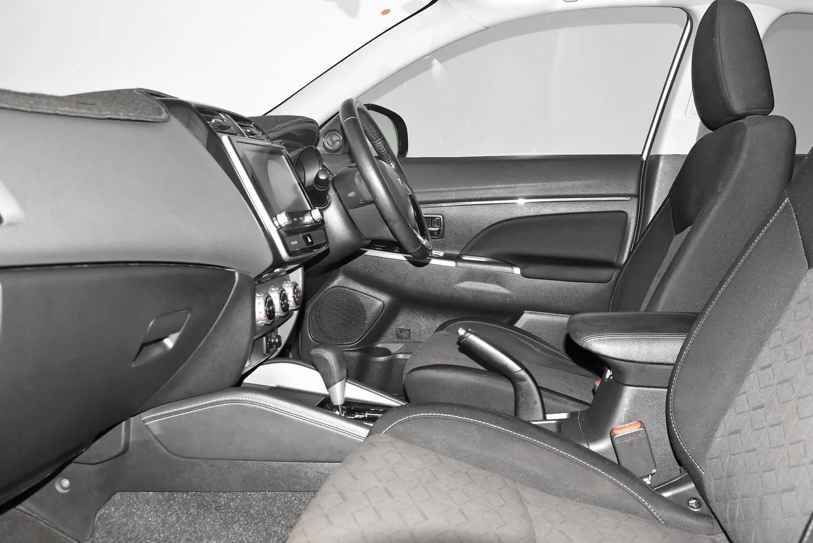 2019 Mitsubishi ASX Gallery Image 17