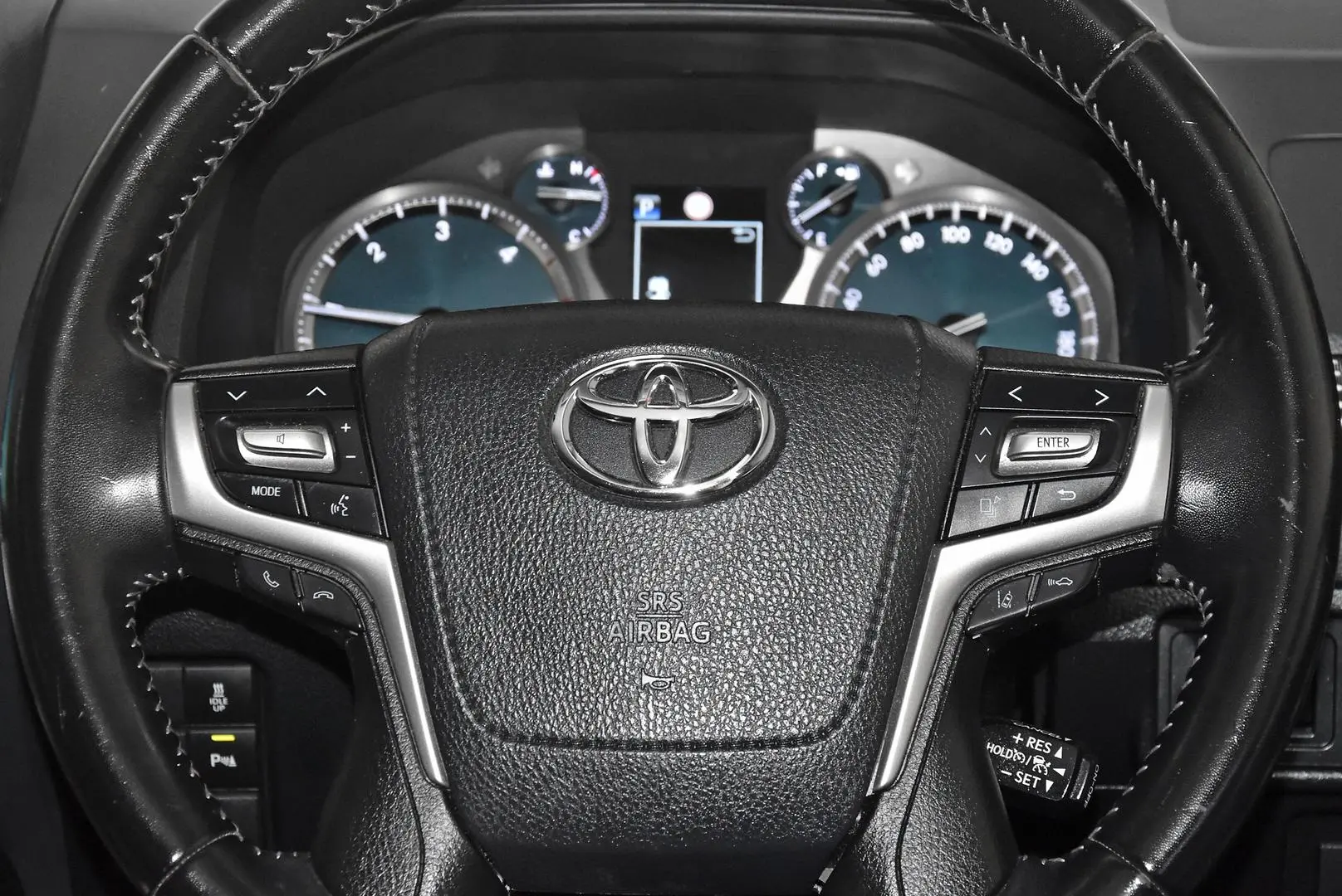 2020 Toyota Landcruiser Prado Gallery Image 14