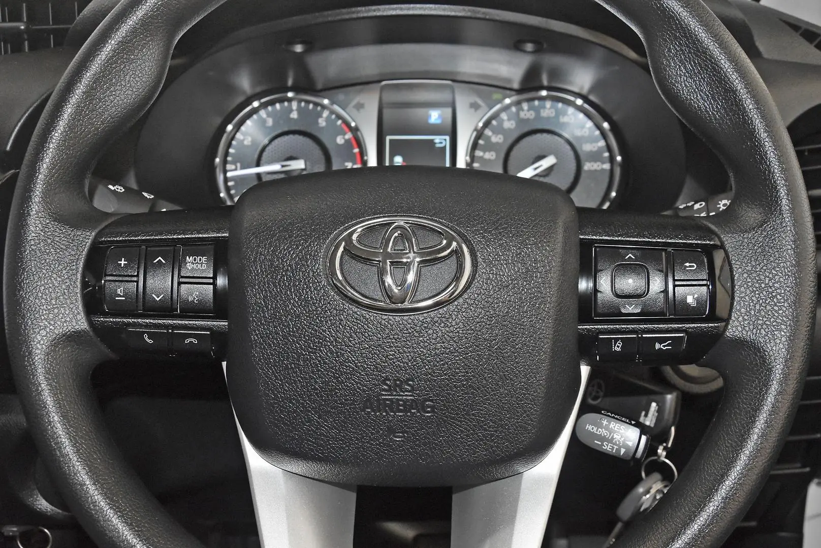 2024 Toyota Hilux Gallery Image 14