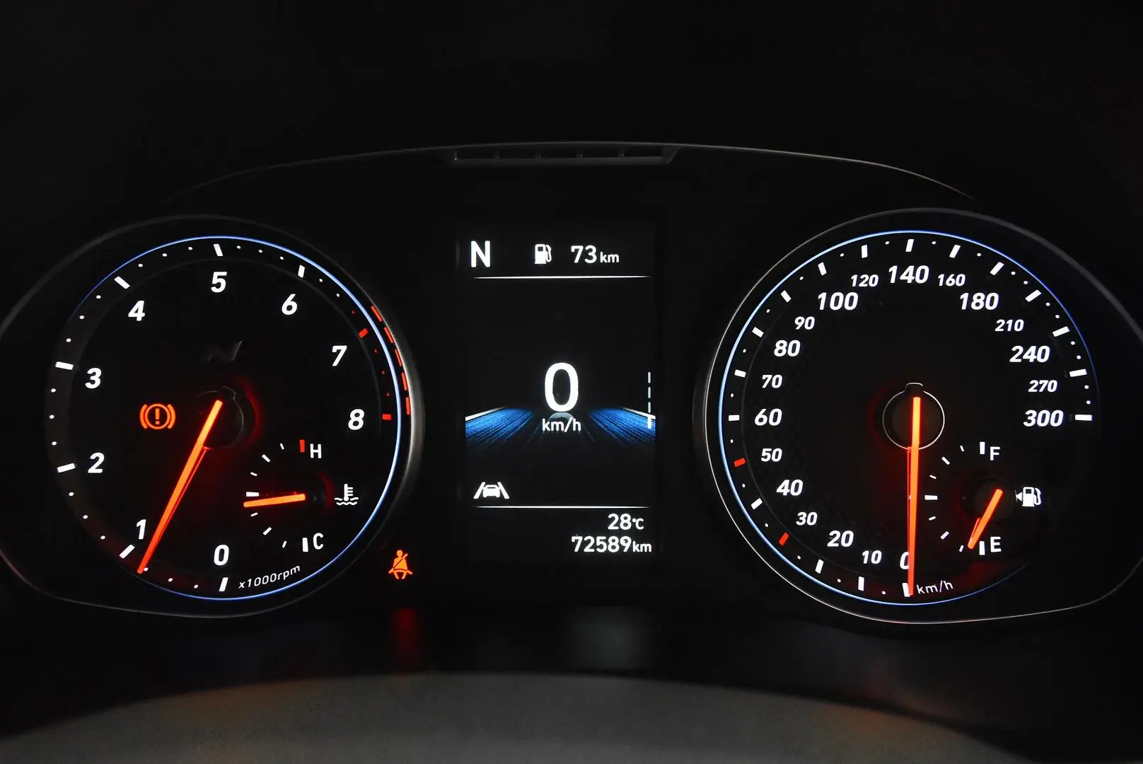 2021 Hyundai i30 Gallery Image 10