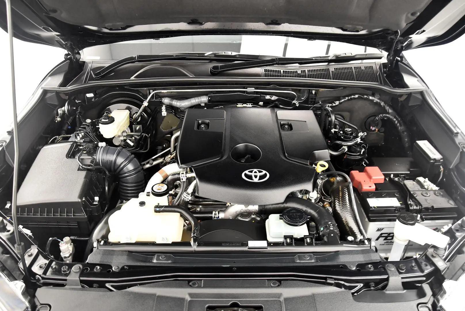 2024 Toyota Hilux Gallery Image 22