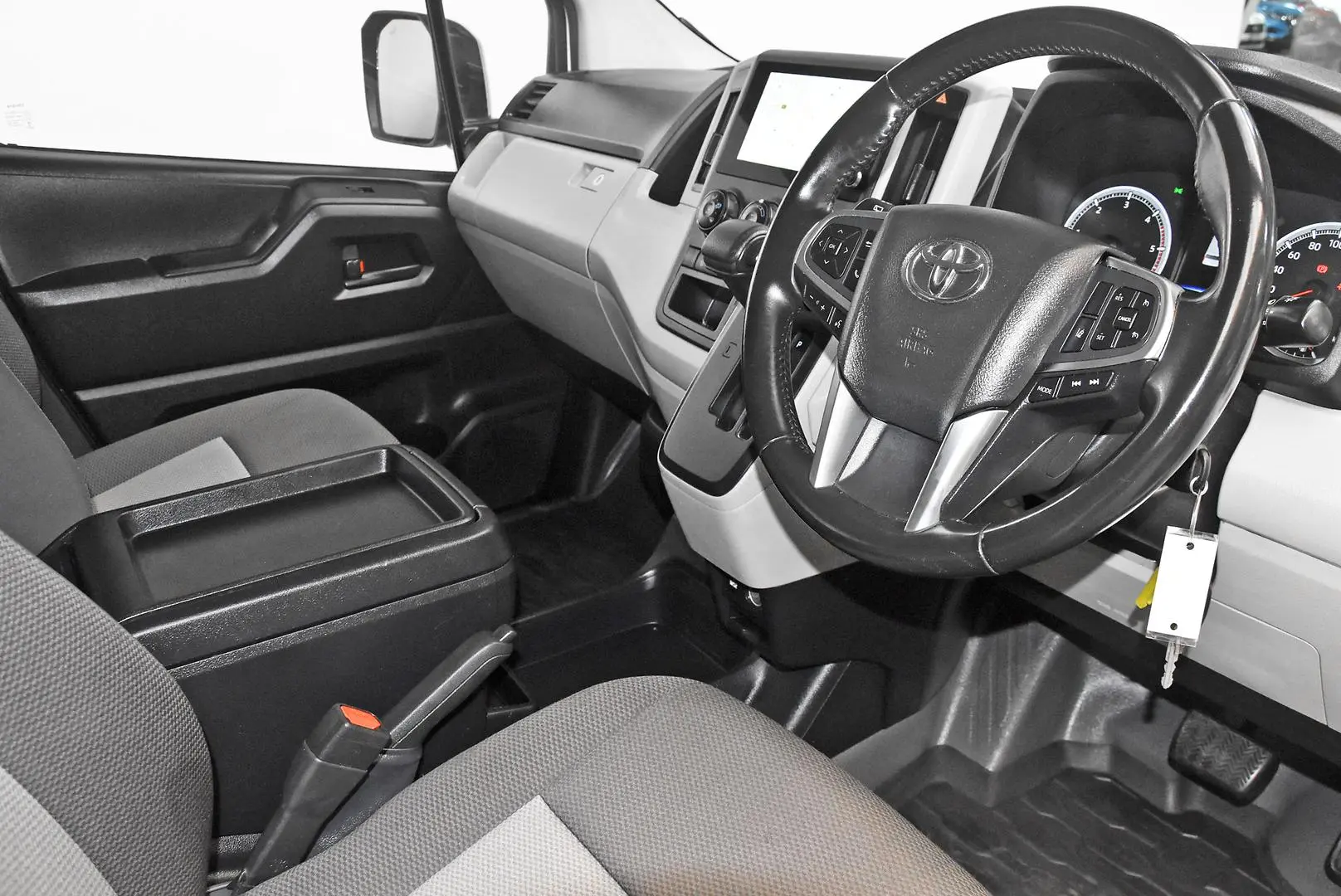 2024 Toyota Hiace Gallery Image 7