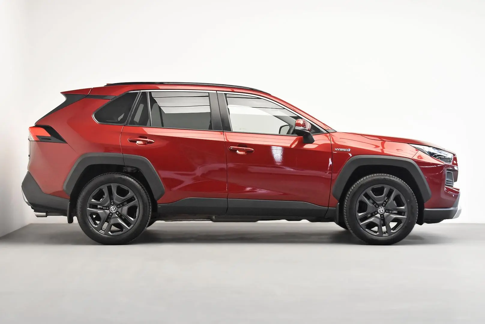 2024 Toyota RAV4 Gallery Image 3