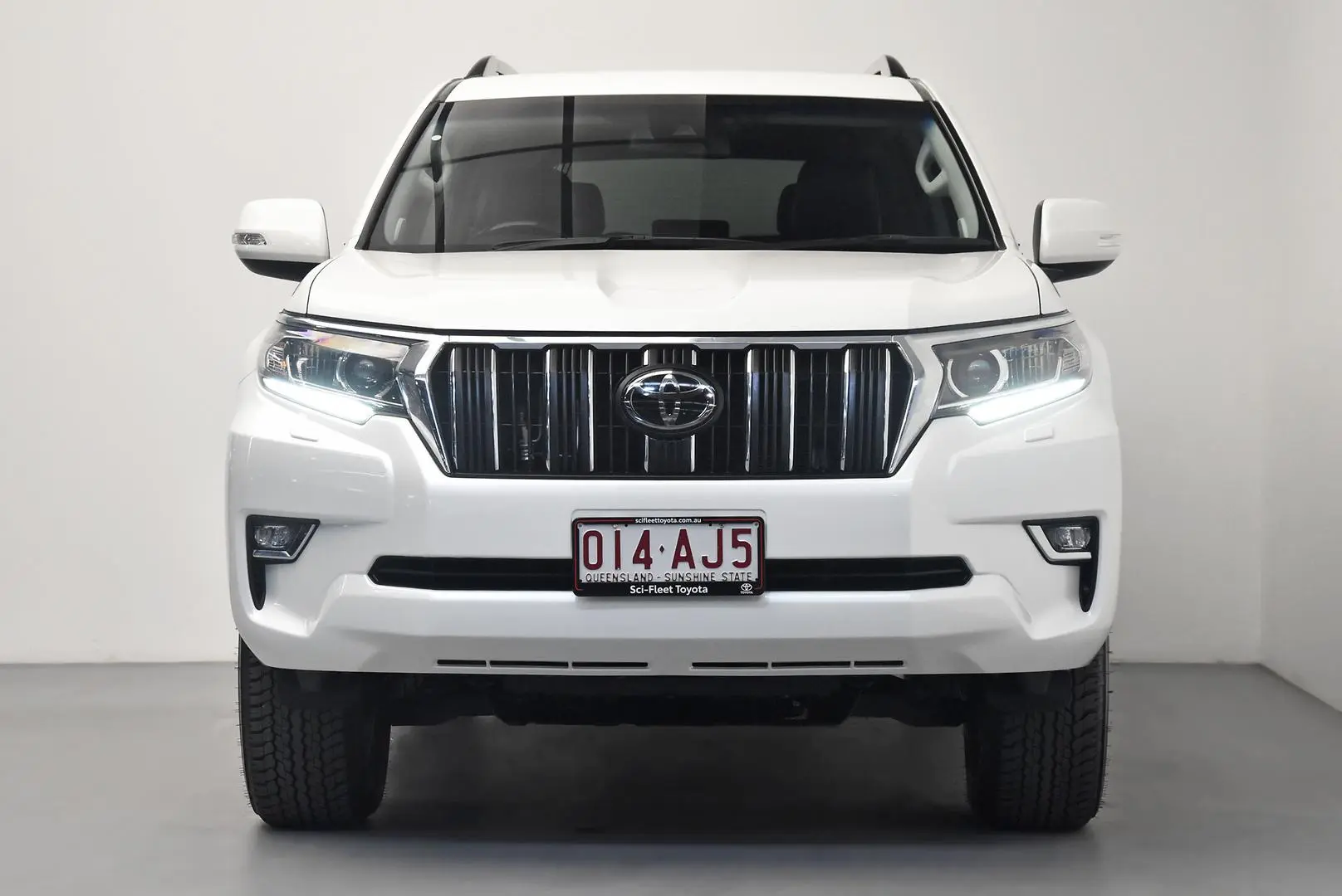 2020 Toyota Landcruiser Prado Gallery Image 2