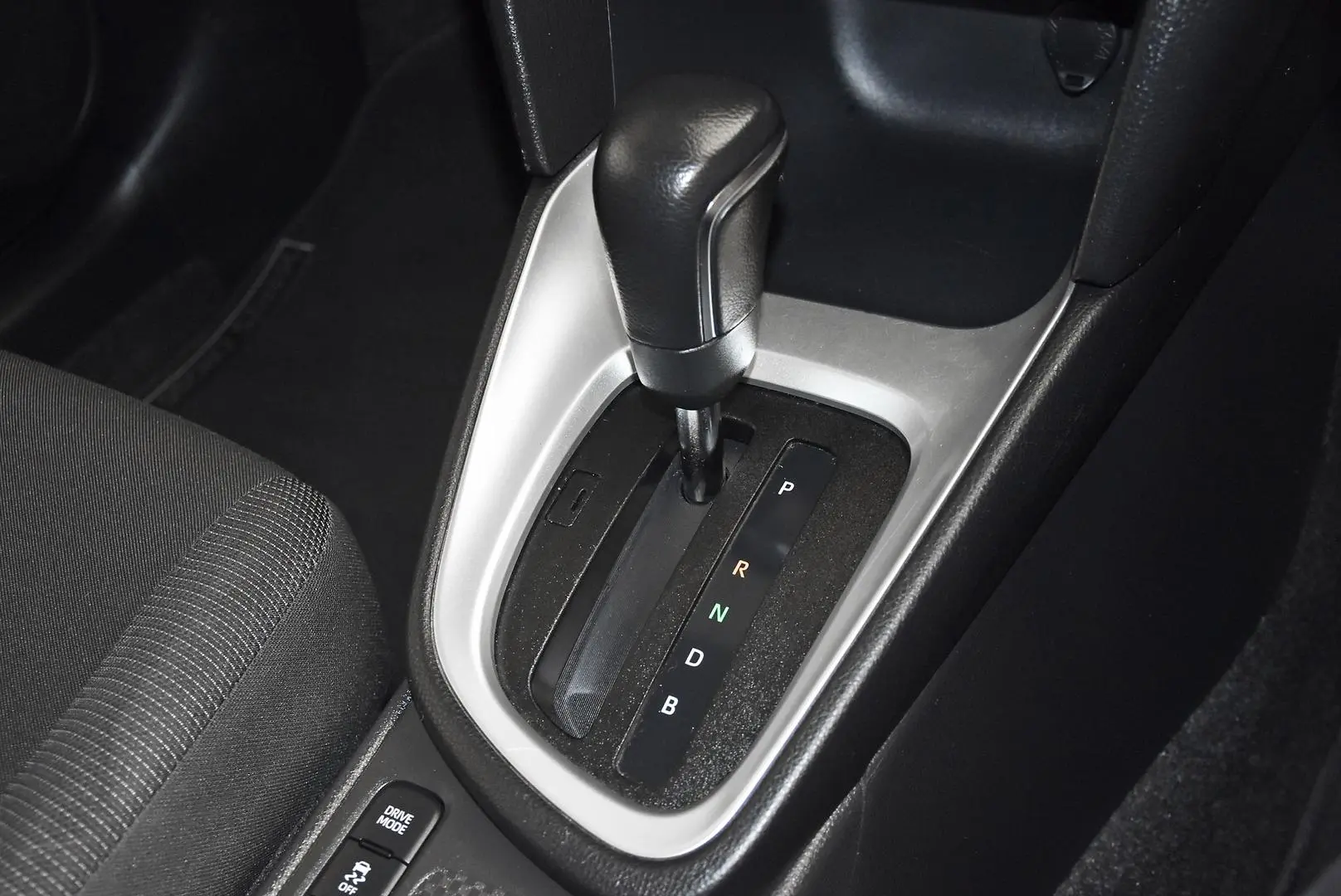 2022 Toyota Yaris Cross Gallery Image 14