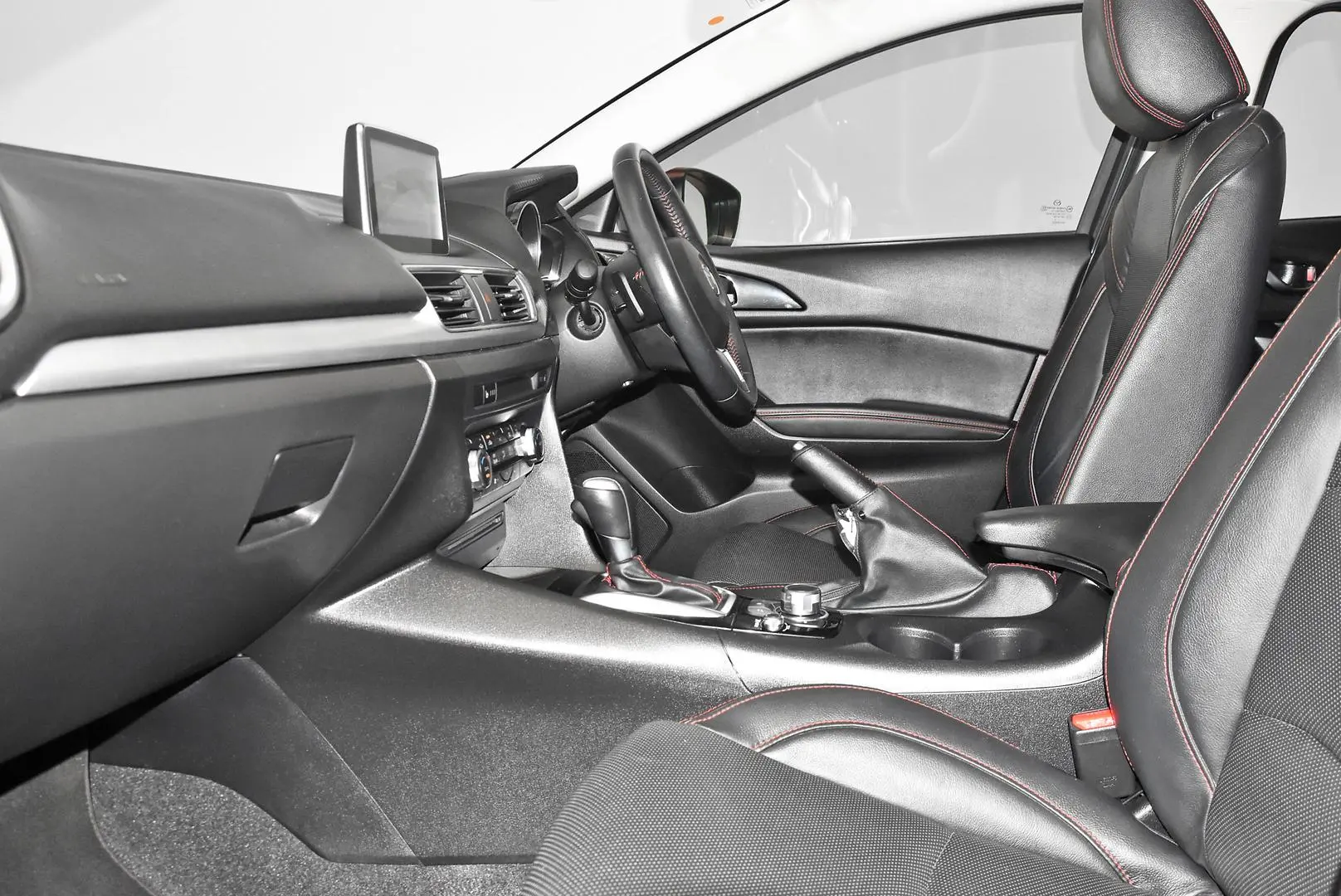 2015 Mazda 3 Gallery Image 17