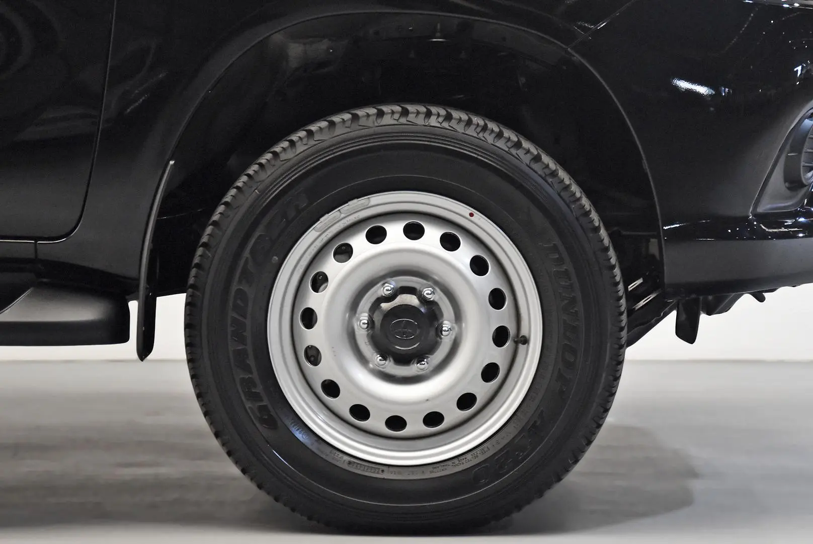 2024 Toyota Hilux Gallery Image 19