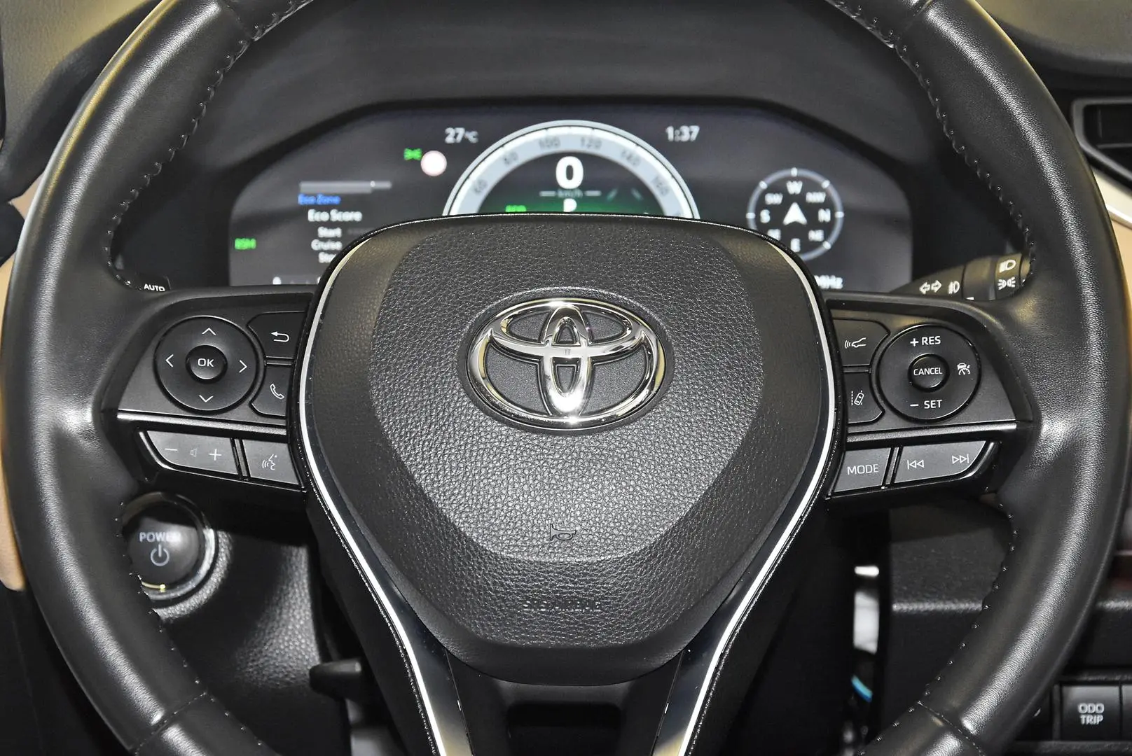 2023 Toyota RAV4 Gallery Image 17