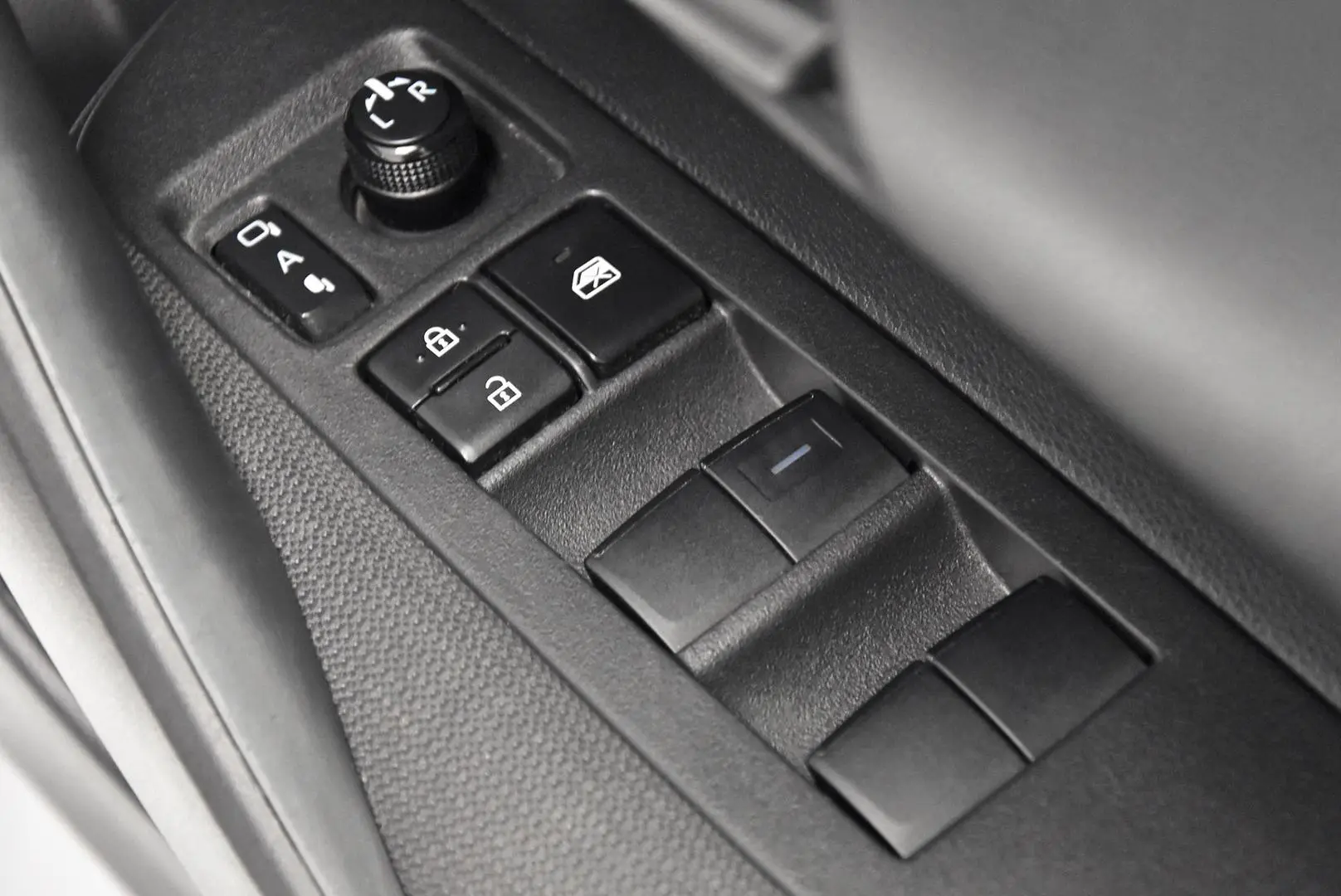 2022 Toyota Corolla Gallery Image 10