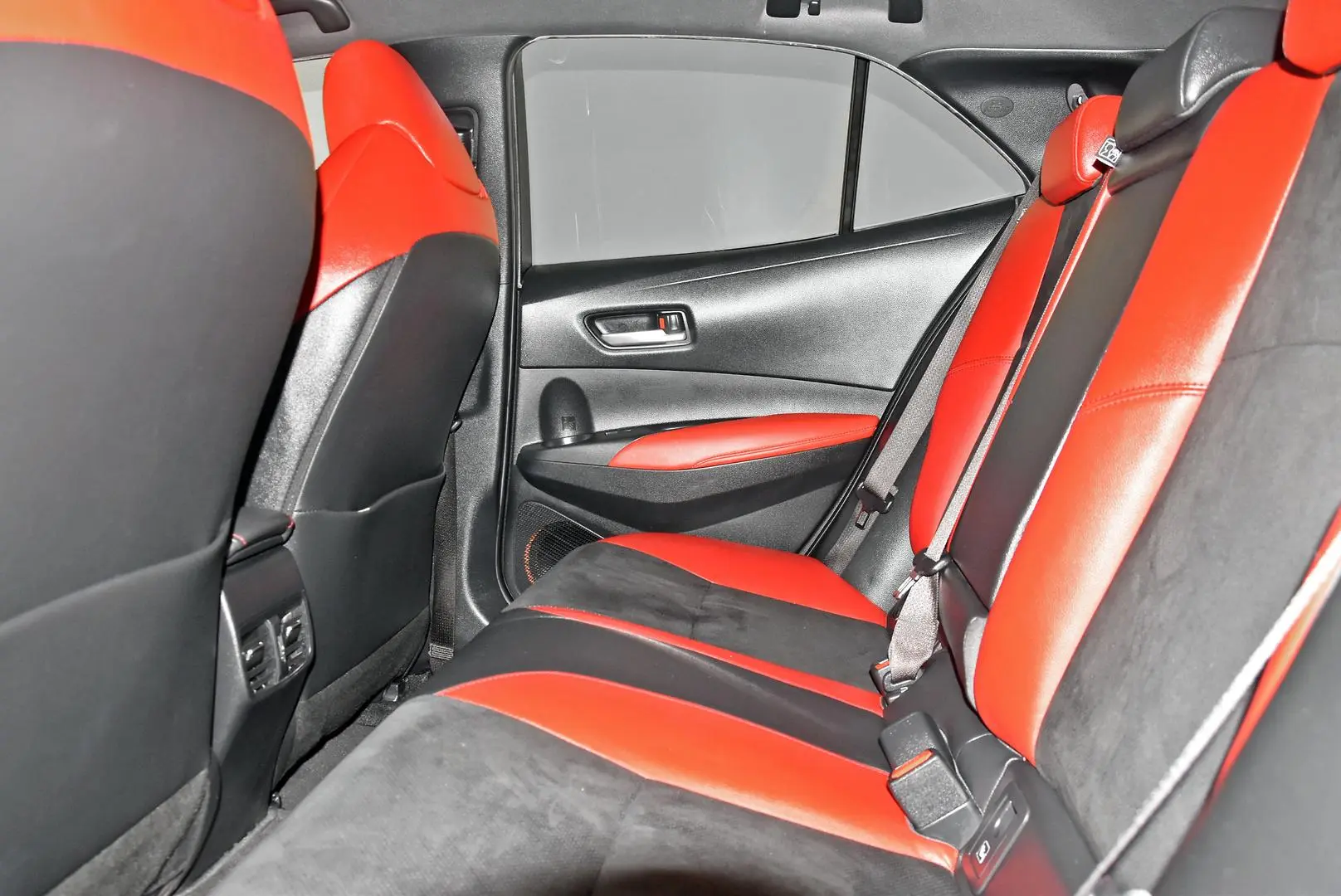 2019 Toyota Corolla Gallery Image 19