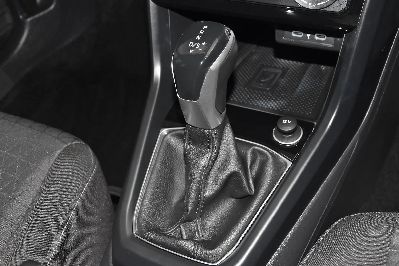 2023 Volkswagen T-Cross Gallery Image 12