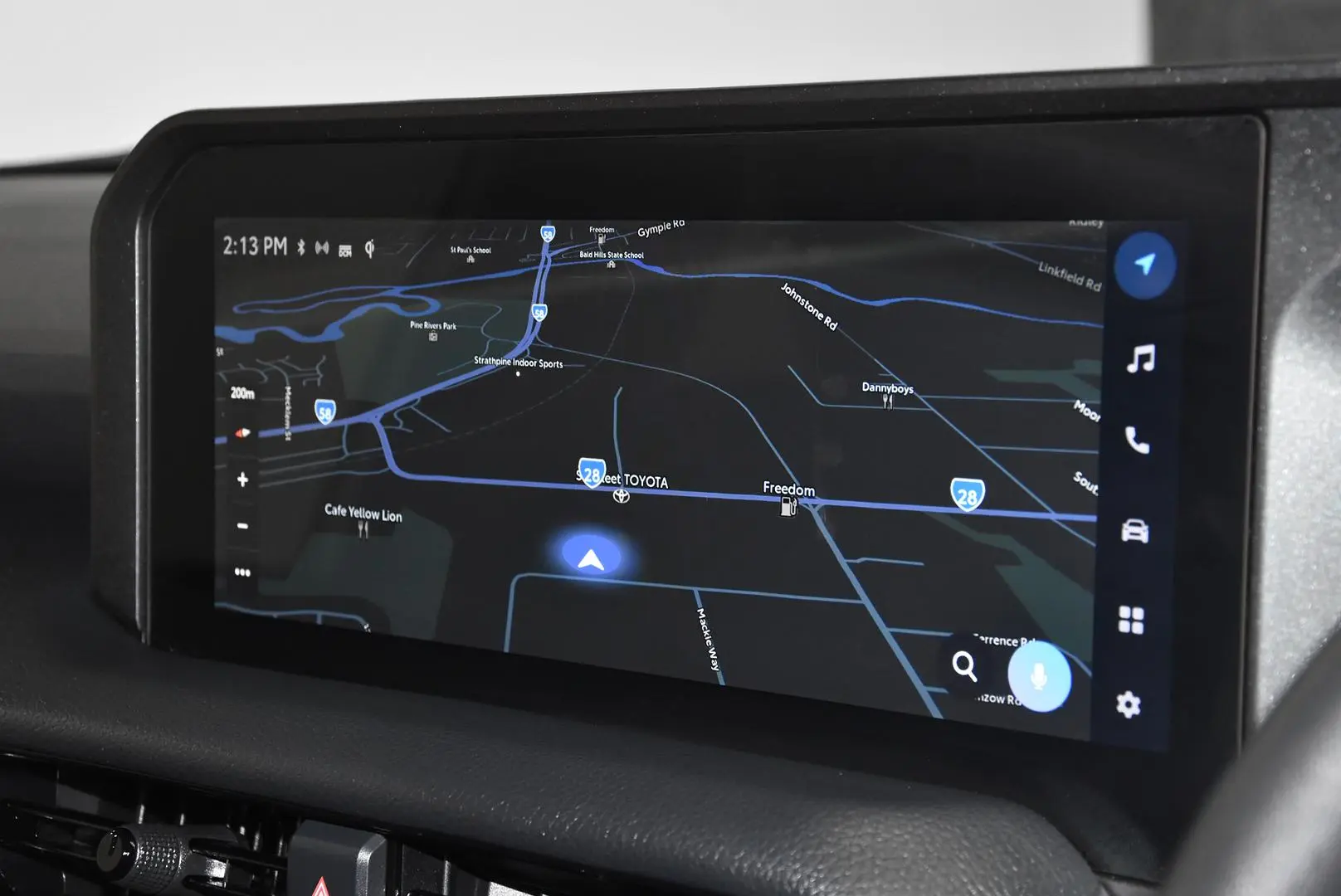 2025 Toyota Landcruiser Prado Gallery Image 11