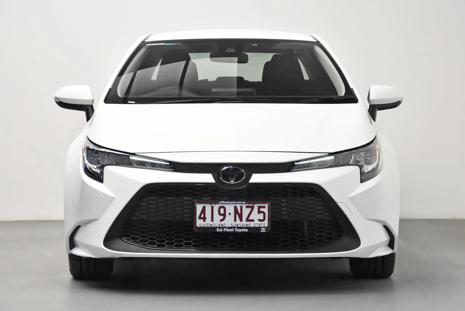 2021 Toyota Corolla Gallery Image 2
