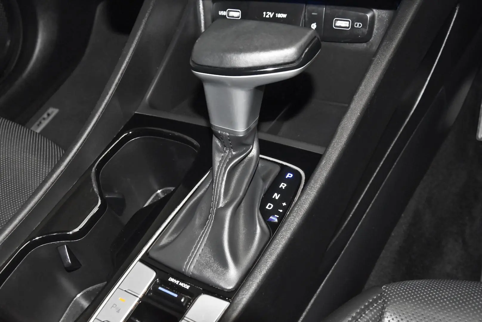 2022 Hyundai Tucson Gallery Image 13