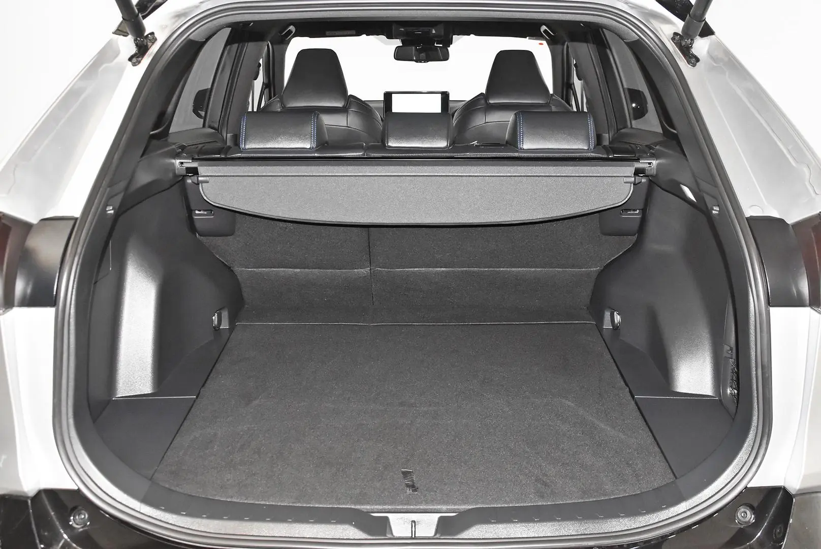 2025 Toyota RAV4 Gallery Image 21