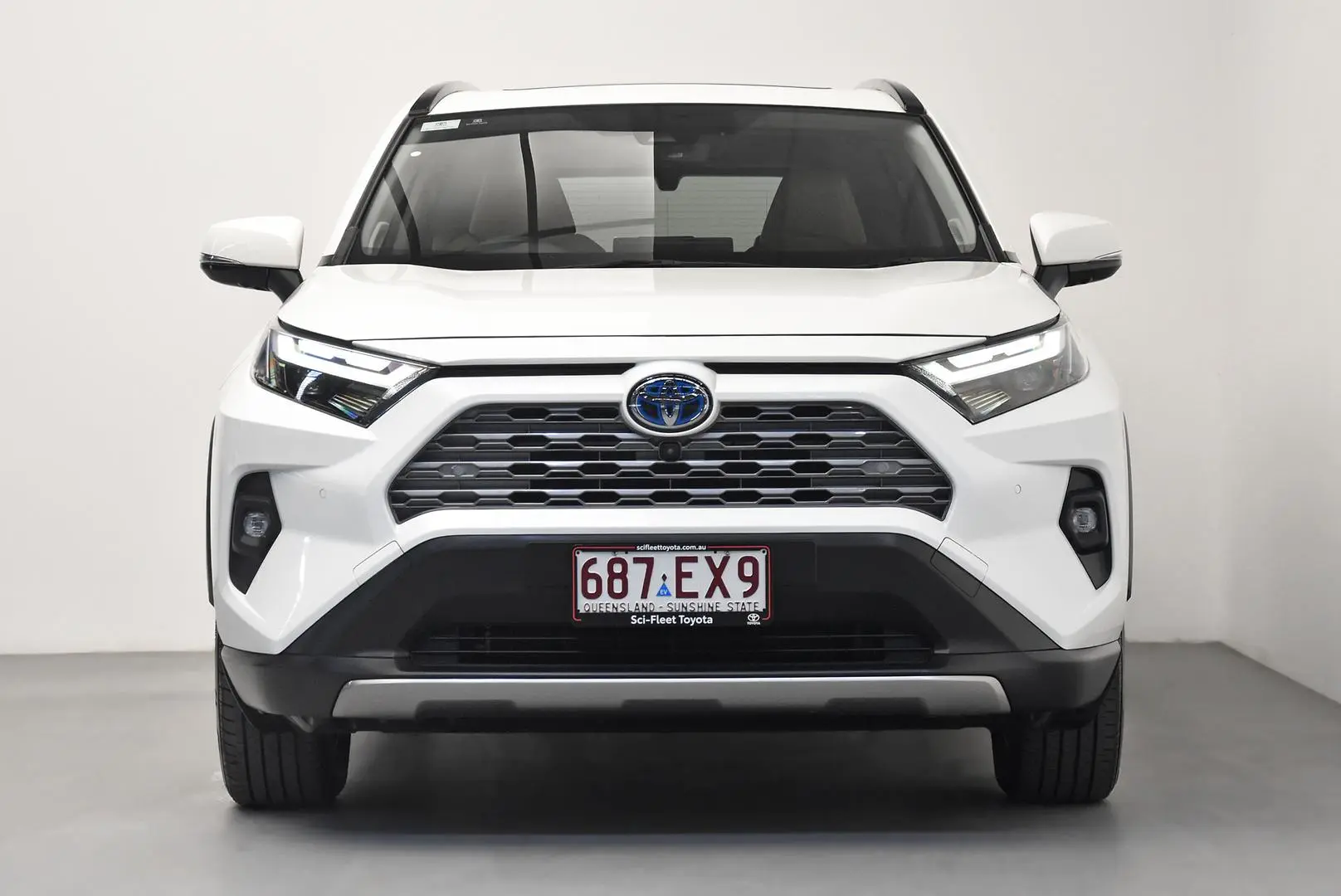 2022 Toyota RAV4 Gallery Image 2