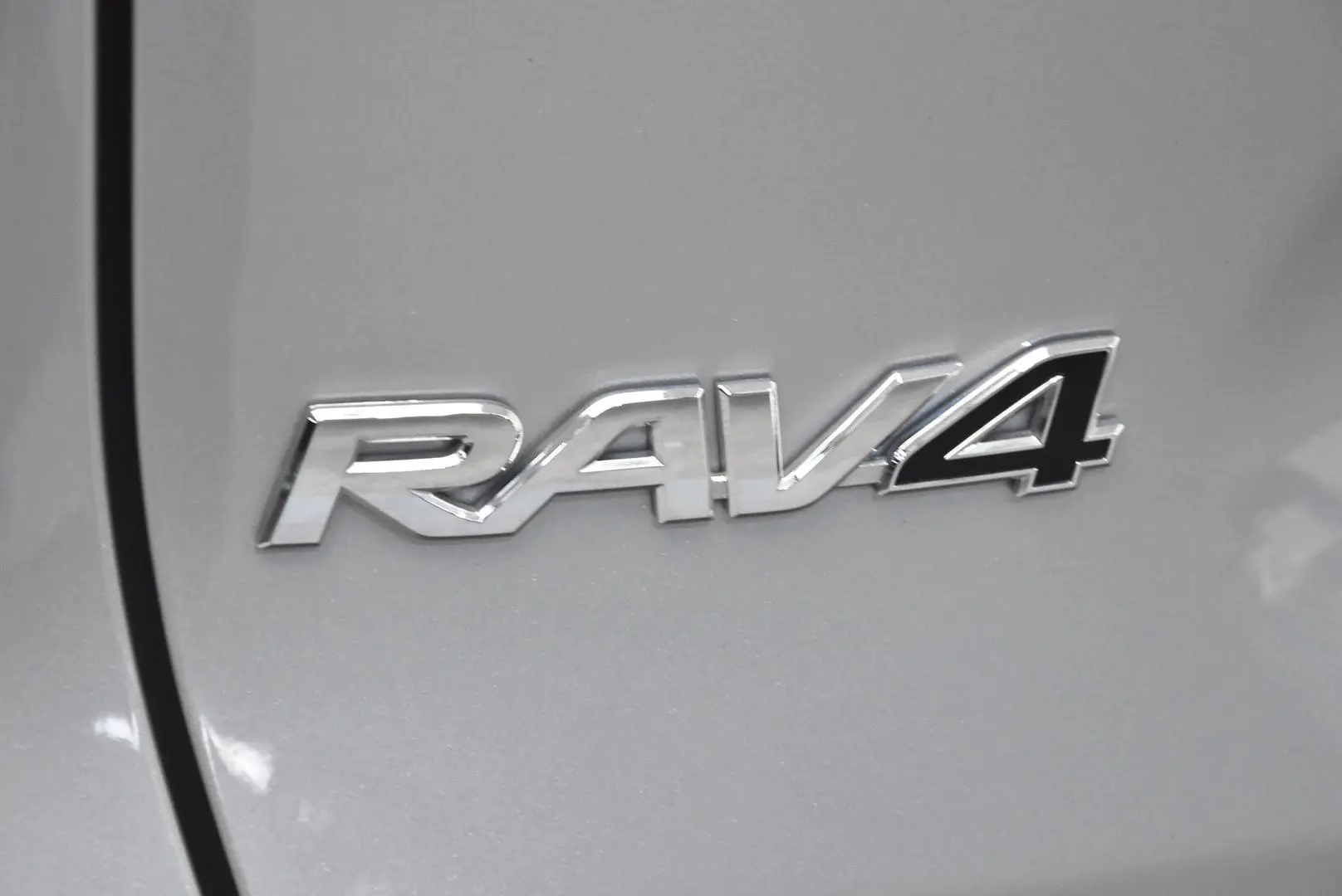 2024 Toyota RAV4 Gallery Image 7
