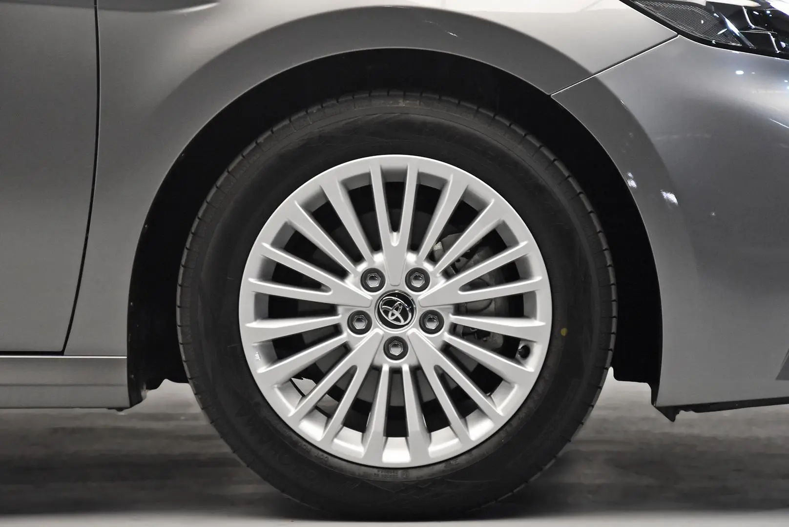 2024 Toyota Camry Gallery Image 22