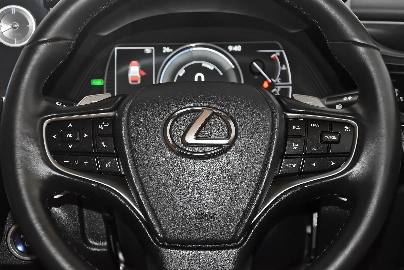 2022 Lexus ES Gallery Image 15