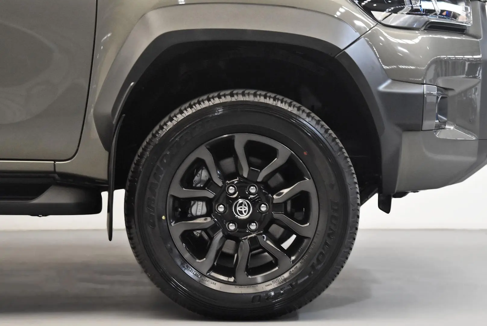 2024 Toyota Hilux Gallery Image 23