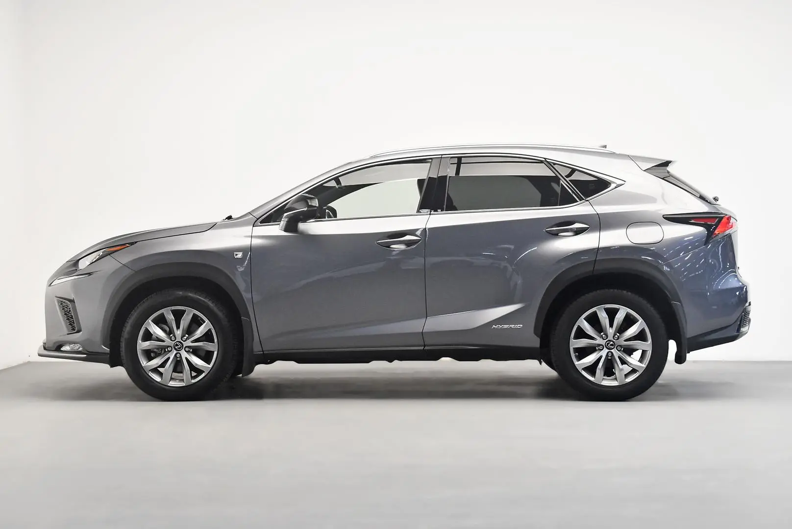 2019 Lexus NX Gallery Image 4