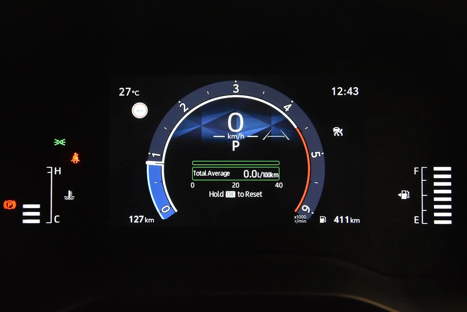 2025 Toyota Hiace Gallery Image 10