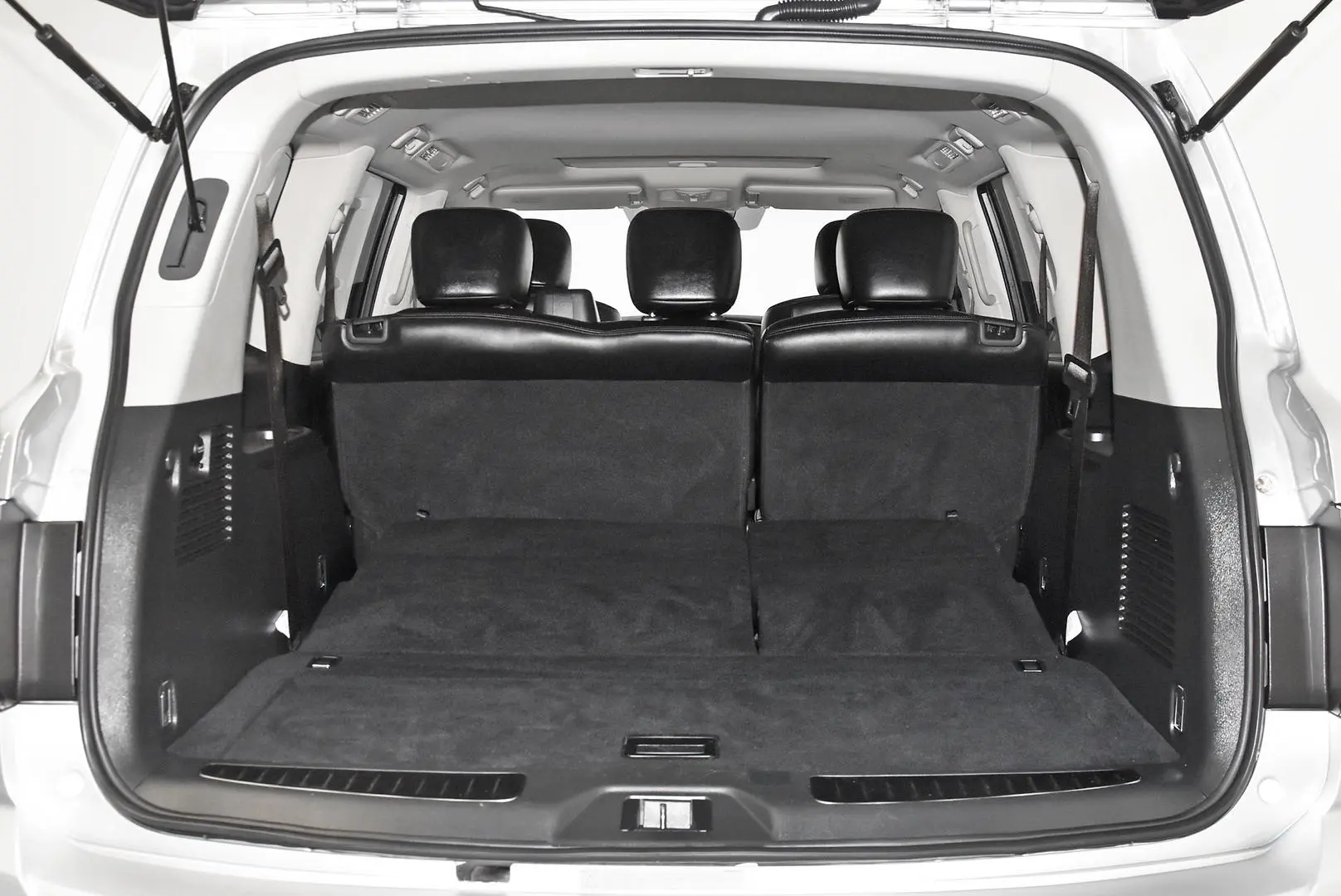 2024 Nissan Patrol Gallery Image 20