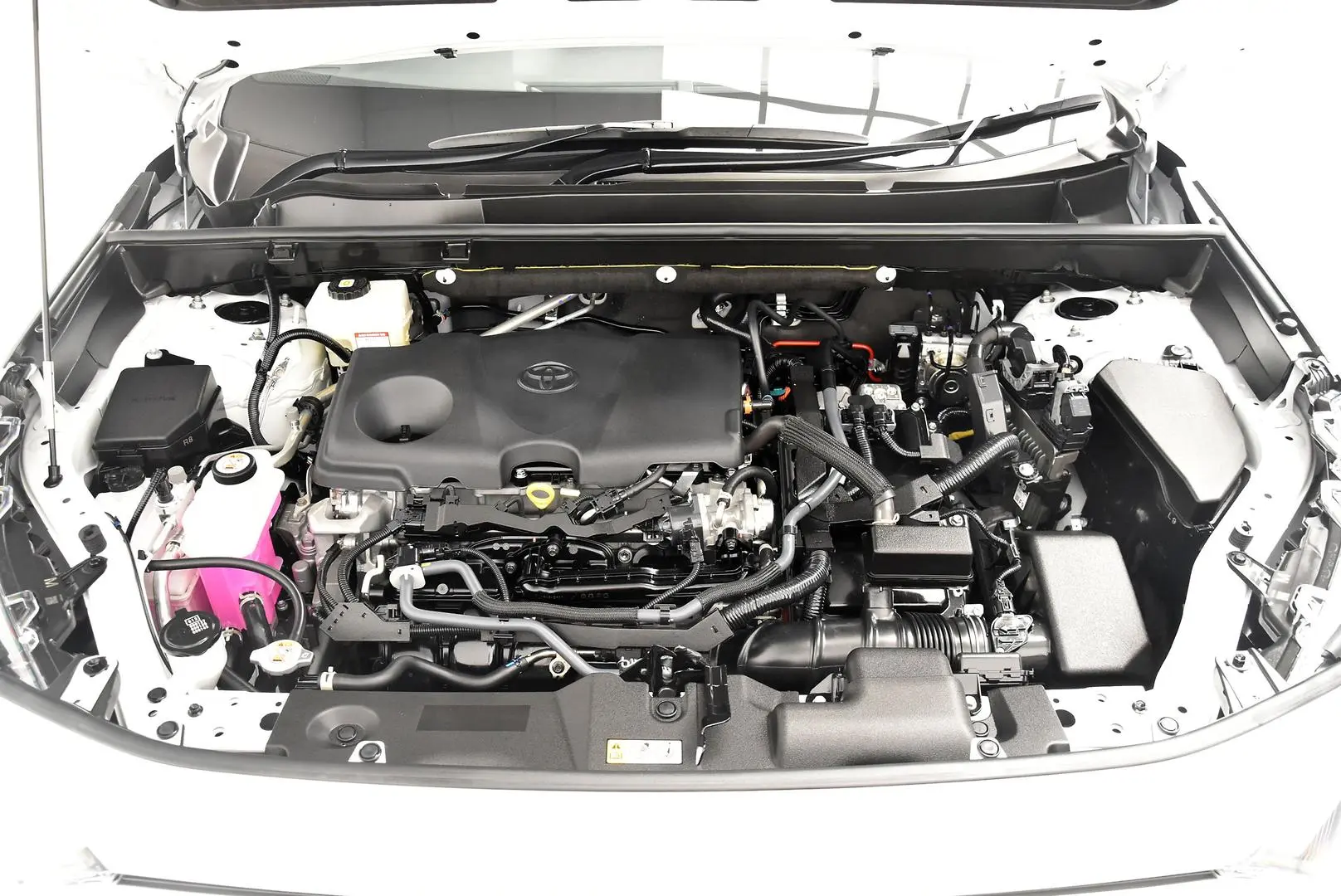 2024 Toyota RAV4 Gallery Image 23