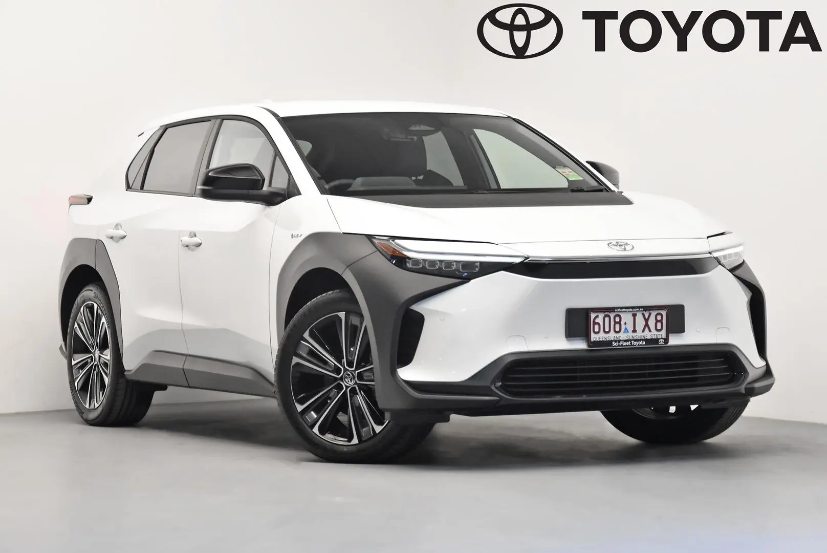 2024 Toyota bZ4X Gallery Image 1