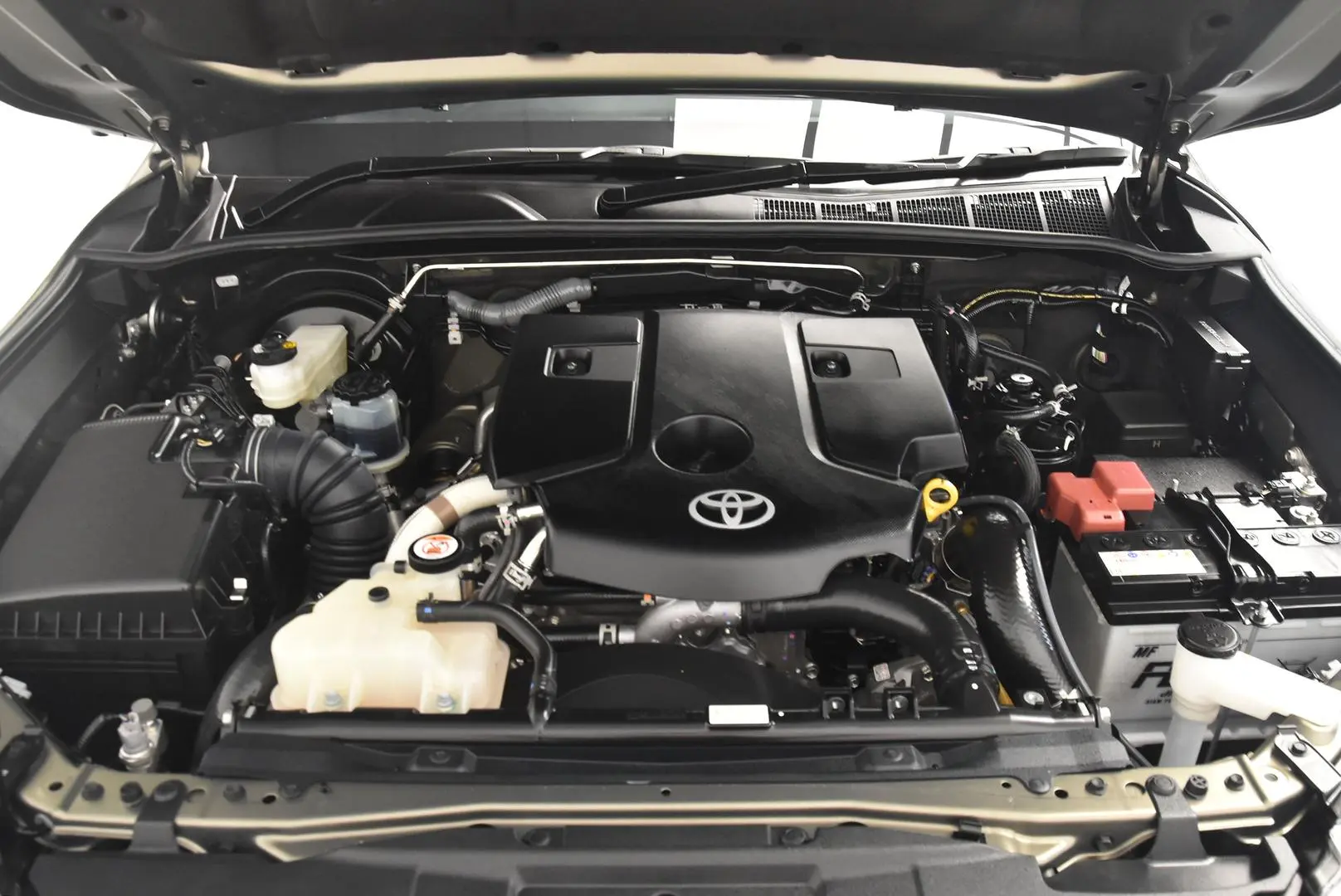 2024 Toyota Hilux Gallery Image 22