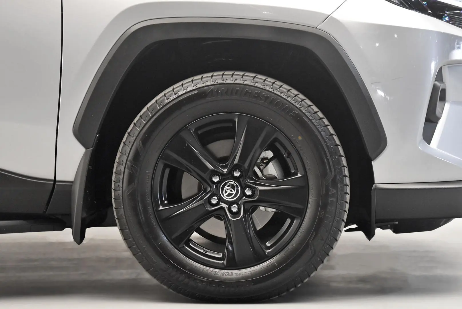 2024 Toyota RAV4 Gallery Image 23