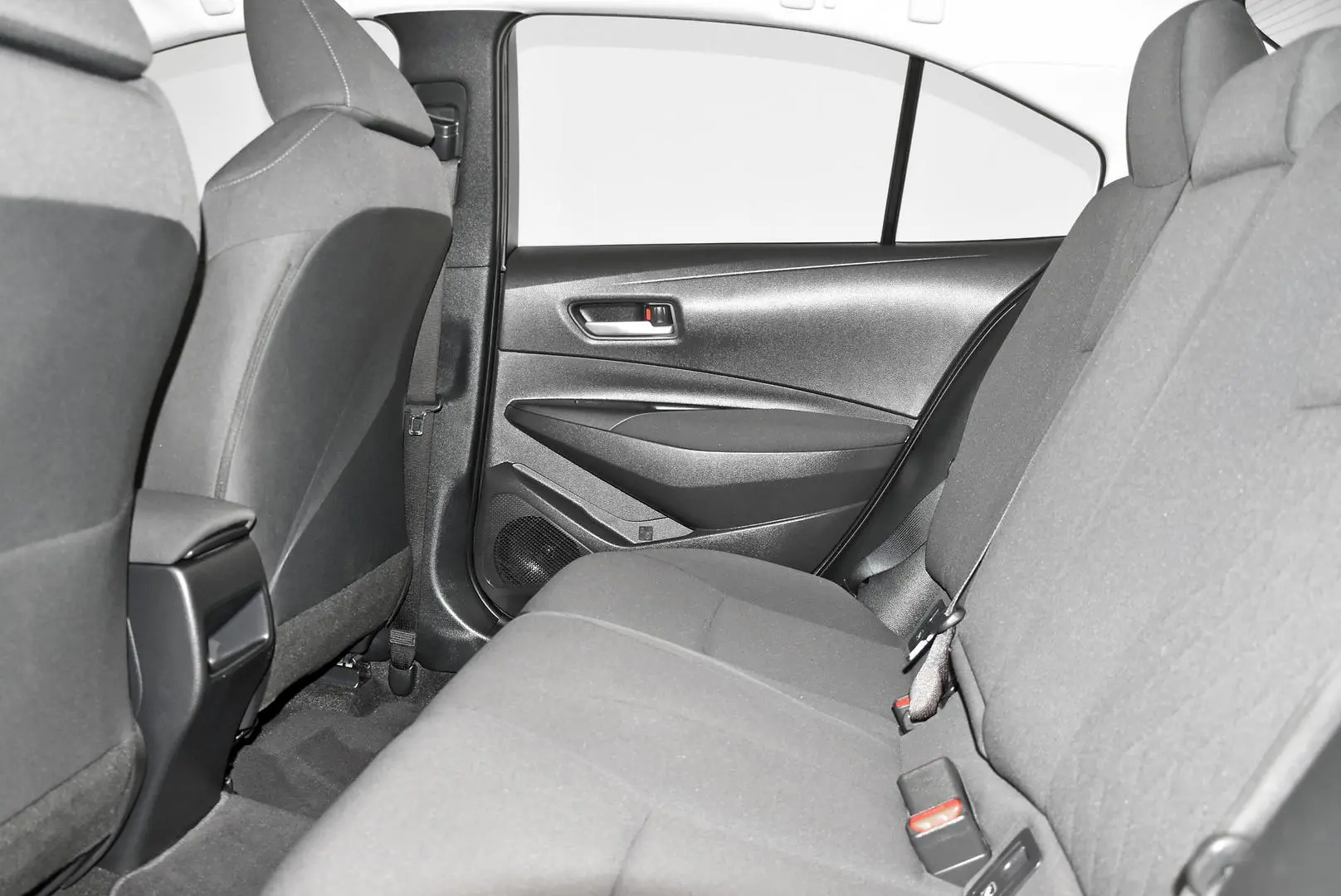 2021 Toyota Corolla Gallery Image 18