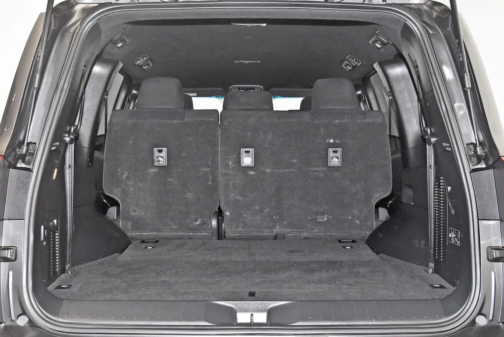 2023 Toyota Landcruiser Gallery Image 19