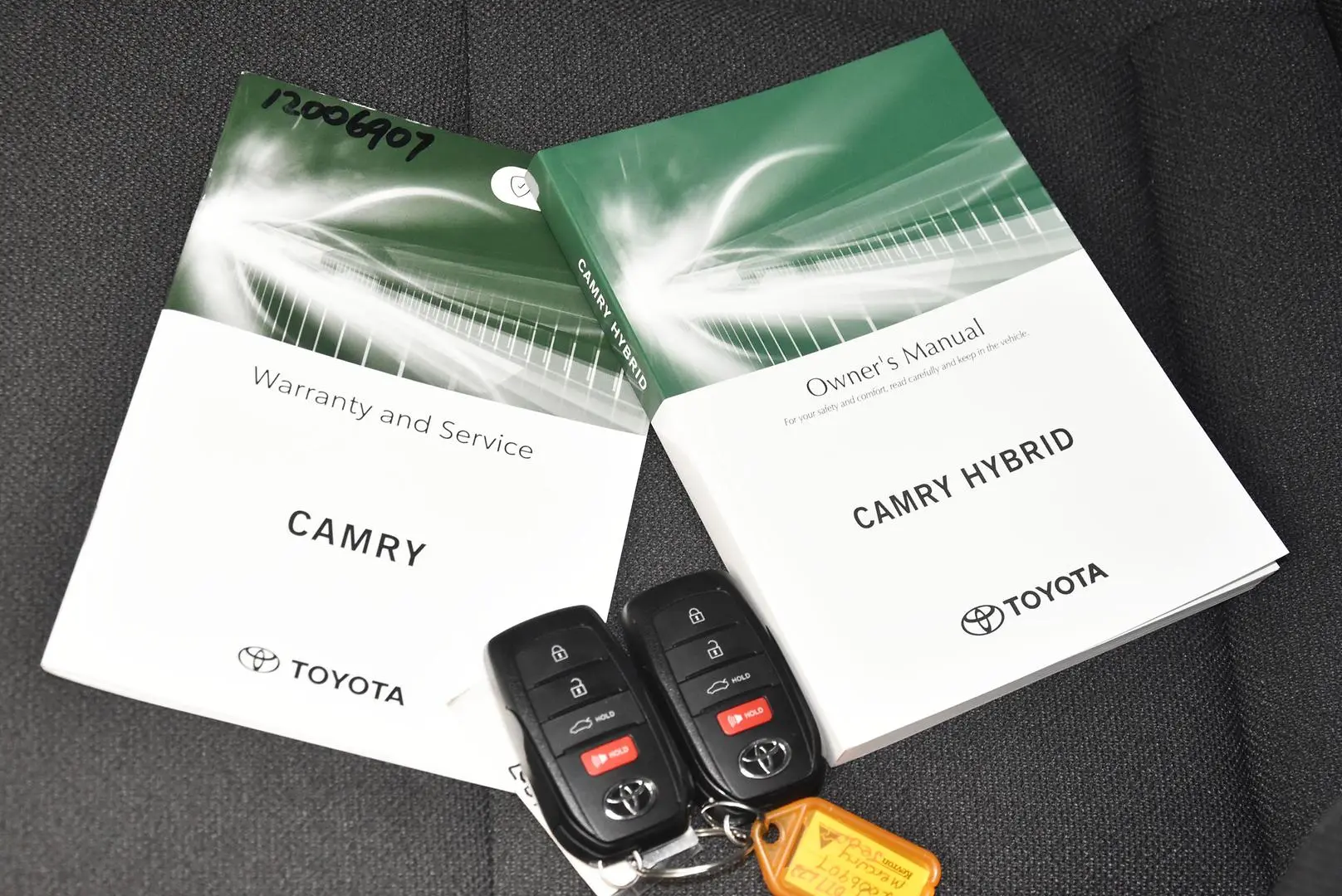 2024 Toyota Camry Gallery Image 19